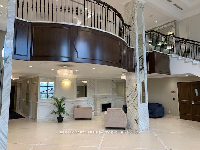 38 Cedarland Drive 605, Markham, ON L6G 0G7