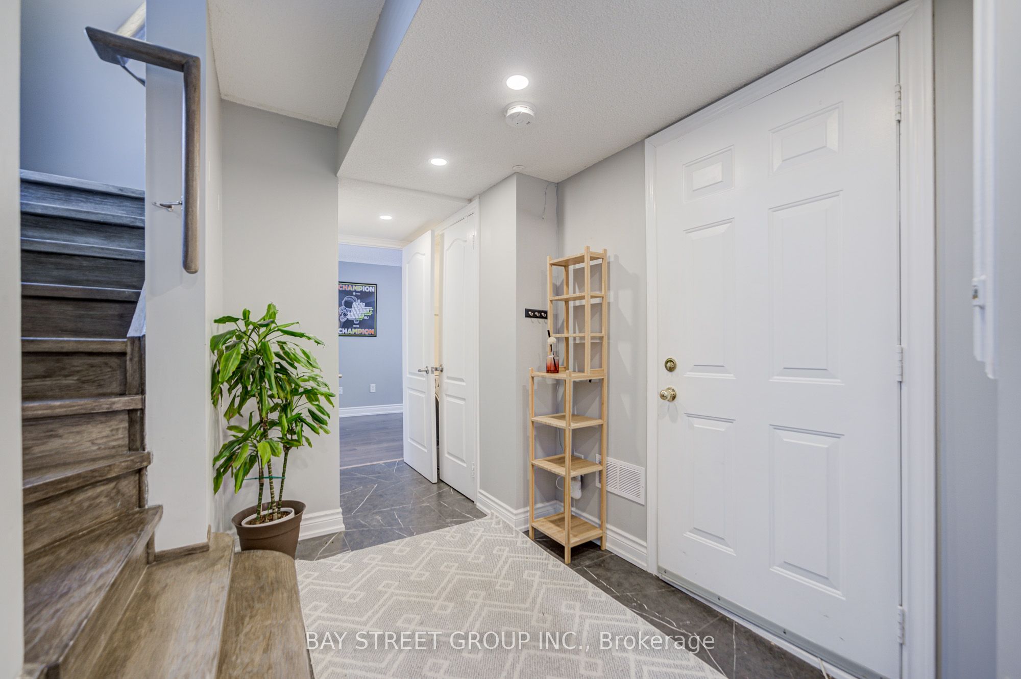 52 Leitchcroft Crescent, Markham, ON L3T 7W1 photo 3