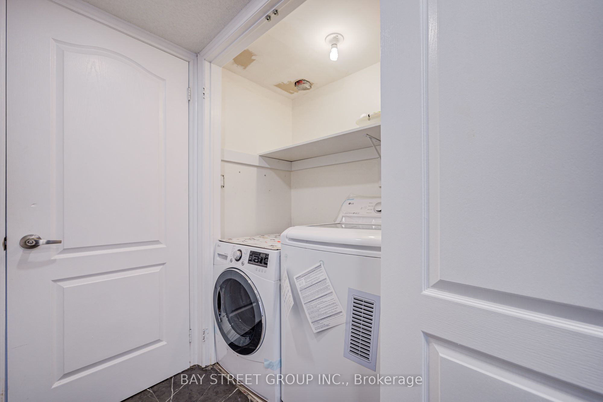 52 Leitchcroft Crescent, Markham, ON L3T 7W1 photo 4