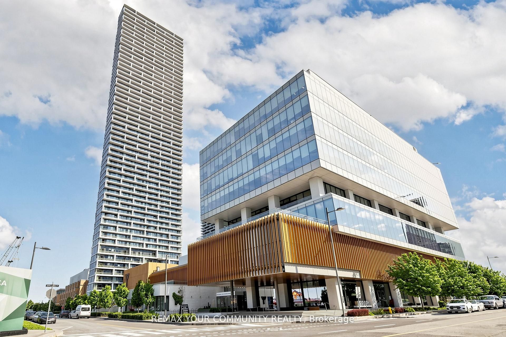 898 Portage Parkway 1503, Vaughan, ON L4K 0J6 photo 3