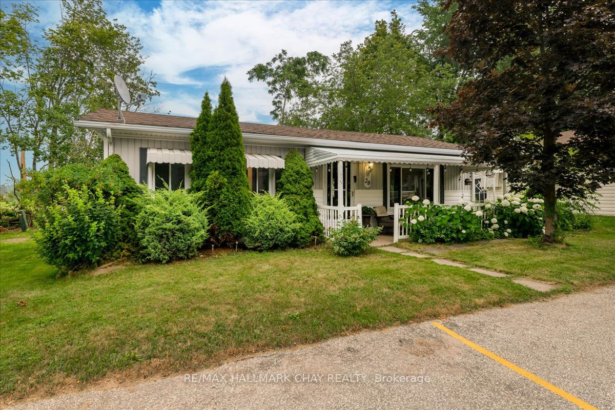 28 Flora Court, Innisfil, ON L9S 1R4