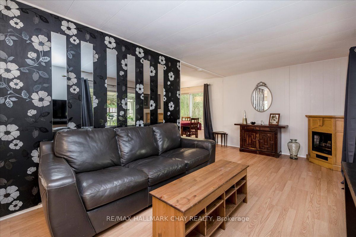 28 Flora Court, Innisfil, ON L9S 1R4 photo 4