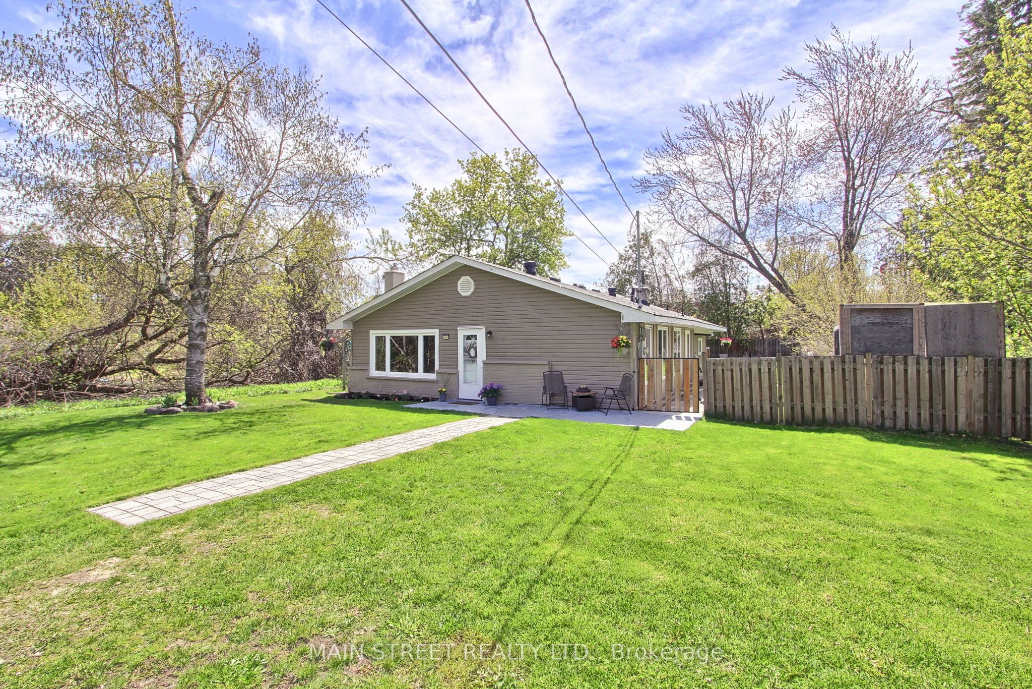 1021 Goshen Road, Innisfil, ON L9S 2B5 photo 3
