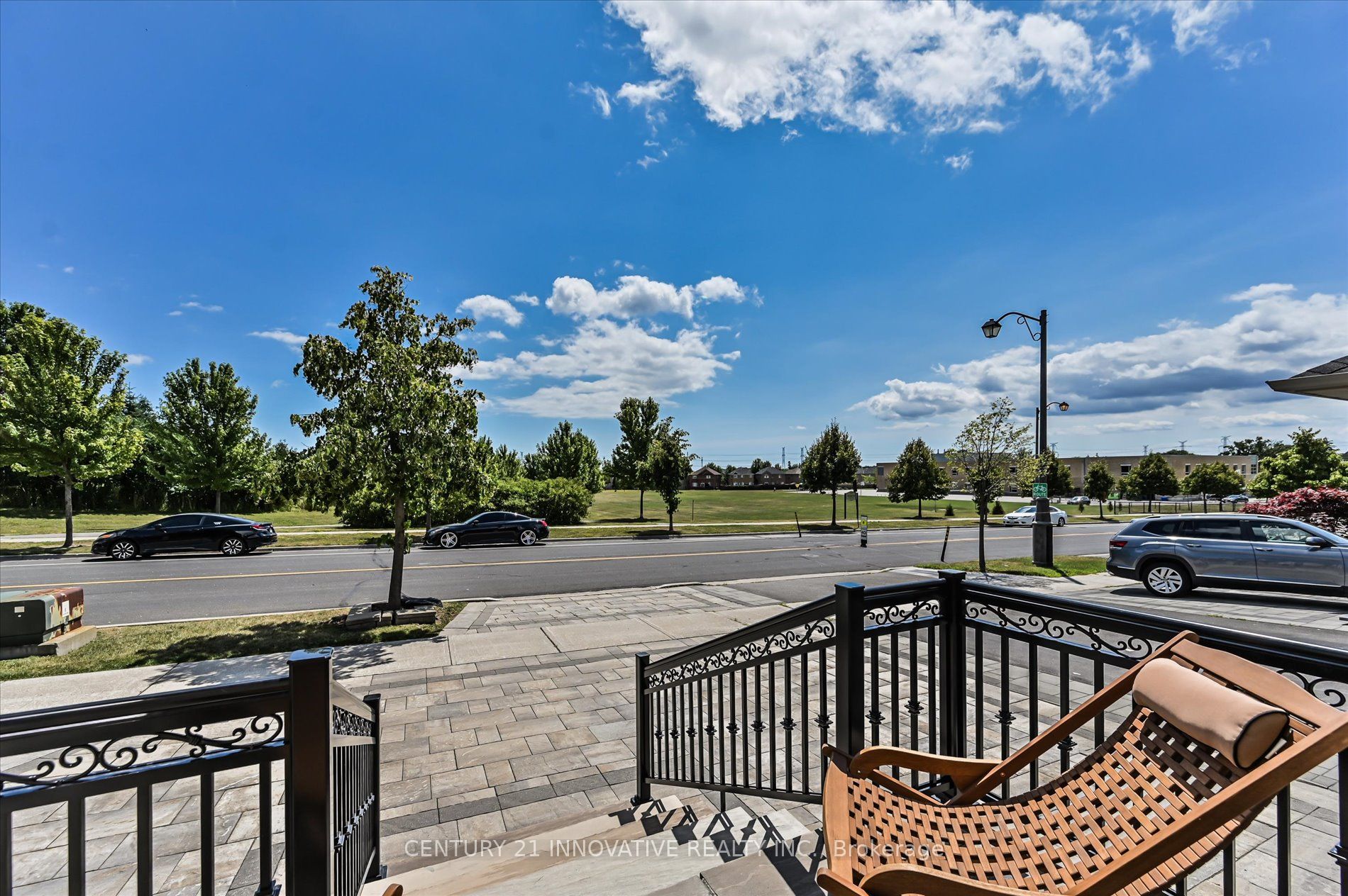 92 W Riverwalk Drive, Markham, ON L6B 0B9 photo 5