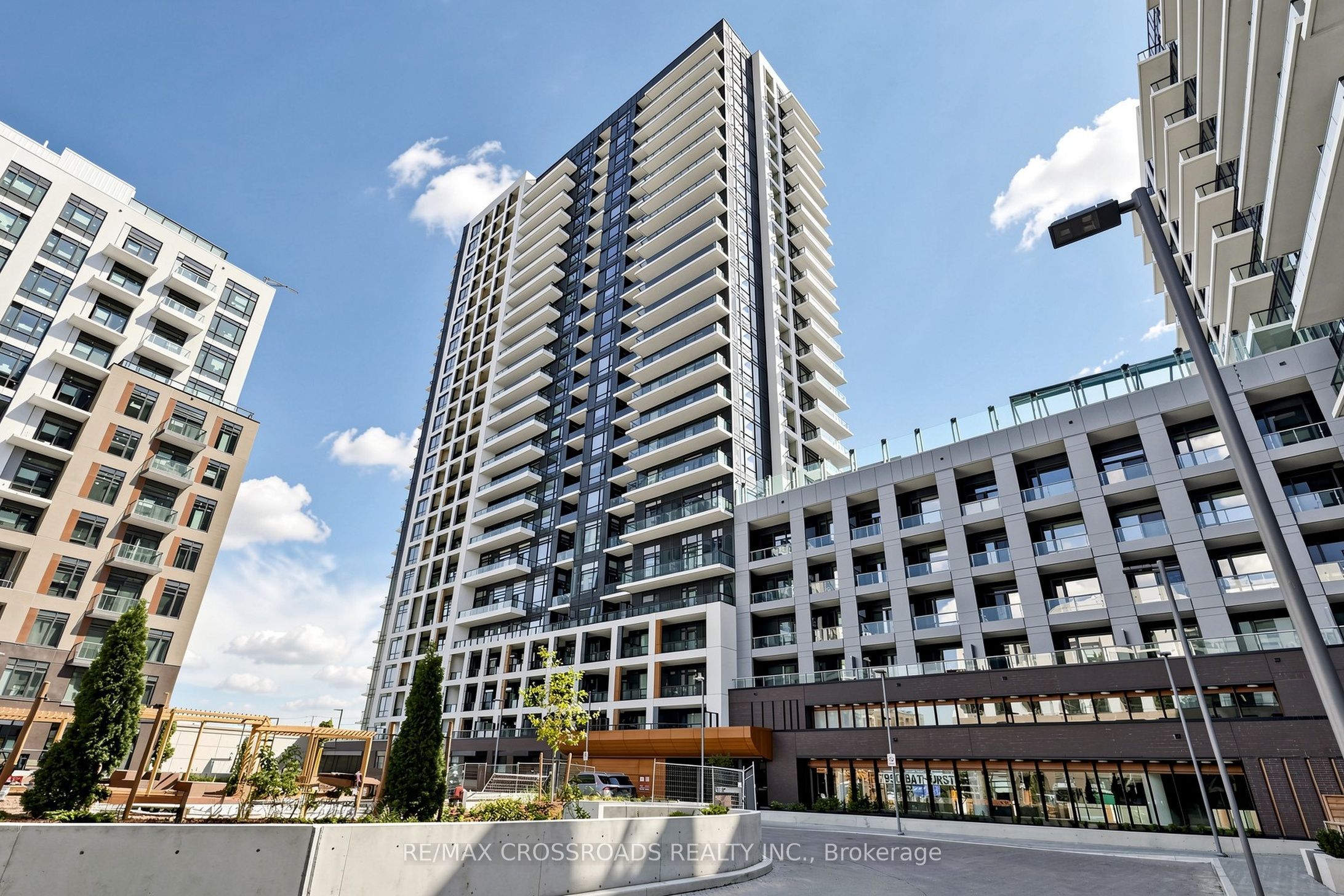 7950 Bathurst Street 902, Vaughan, ON L4J 0L4 photo 5
