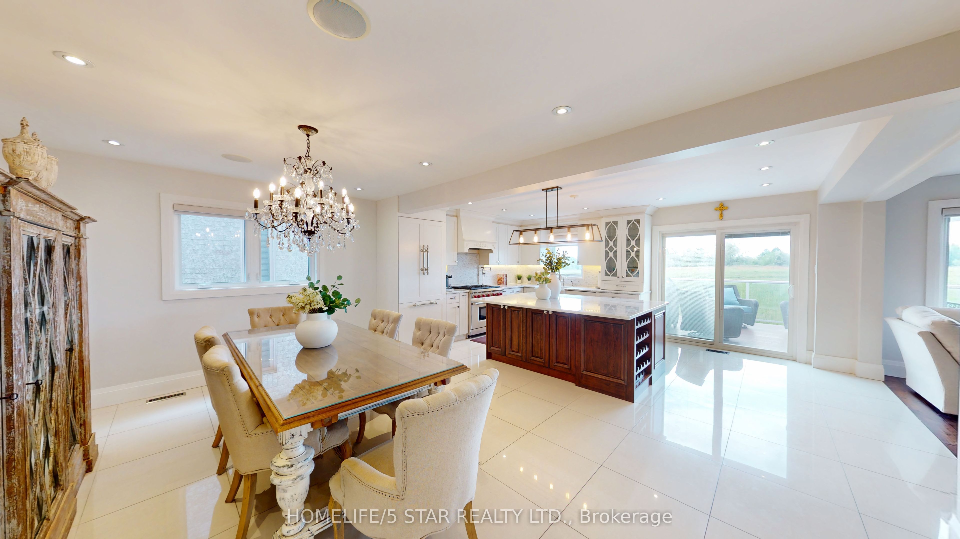 192 Veneto Drive, Vaughan, ON L4L 8X6 photo 5