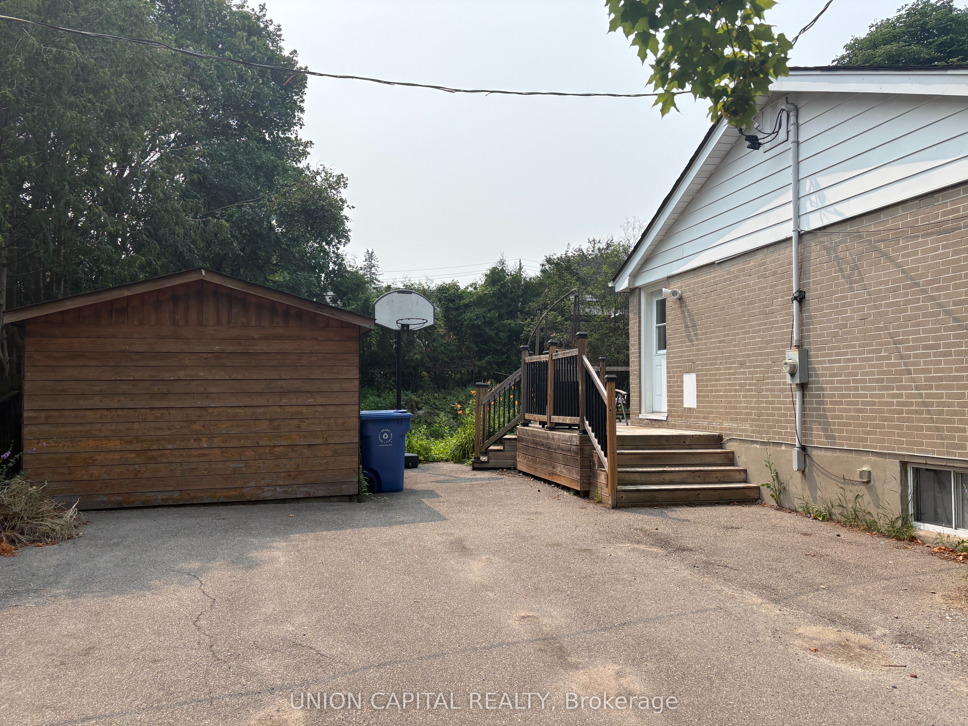 248 James Avenue Lower, Newmarket, ON L3Y 4R8 photo 4
