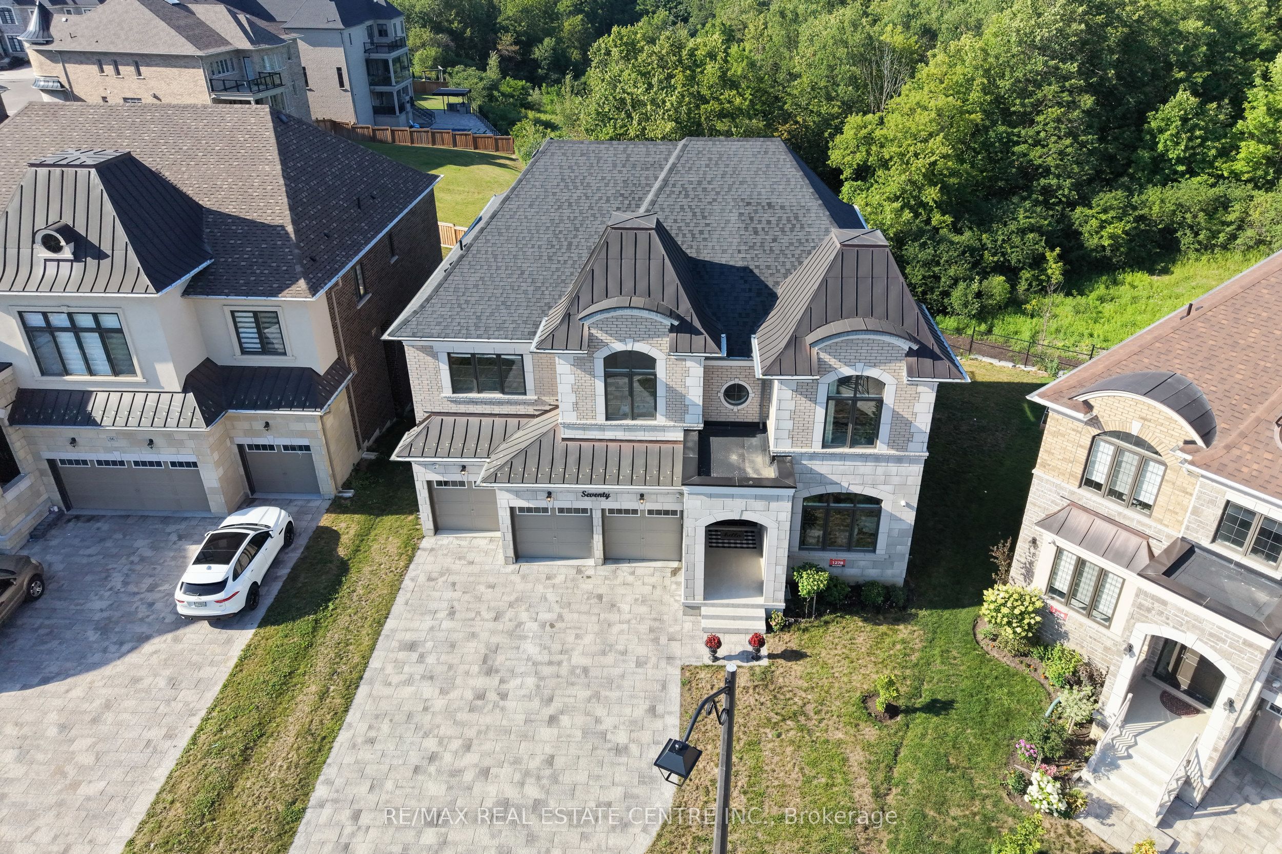 70 Appleyard Avenue, Vaughan, ON L4H 4N3 photo 4
