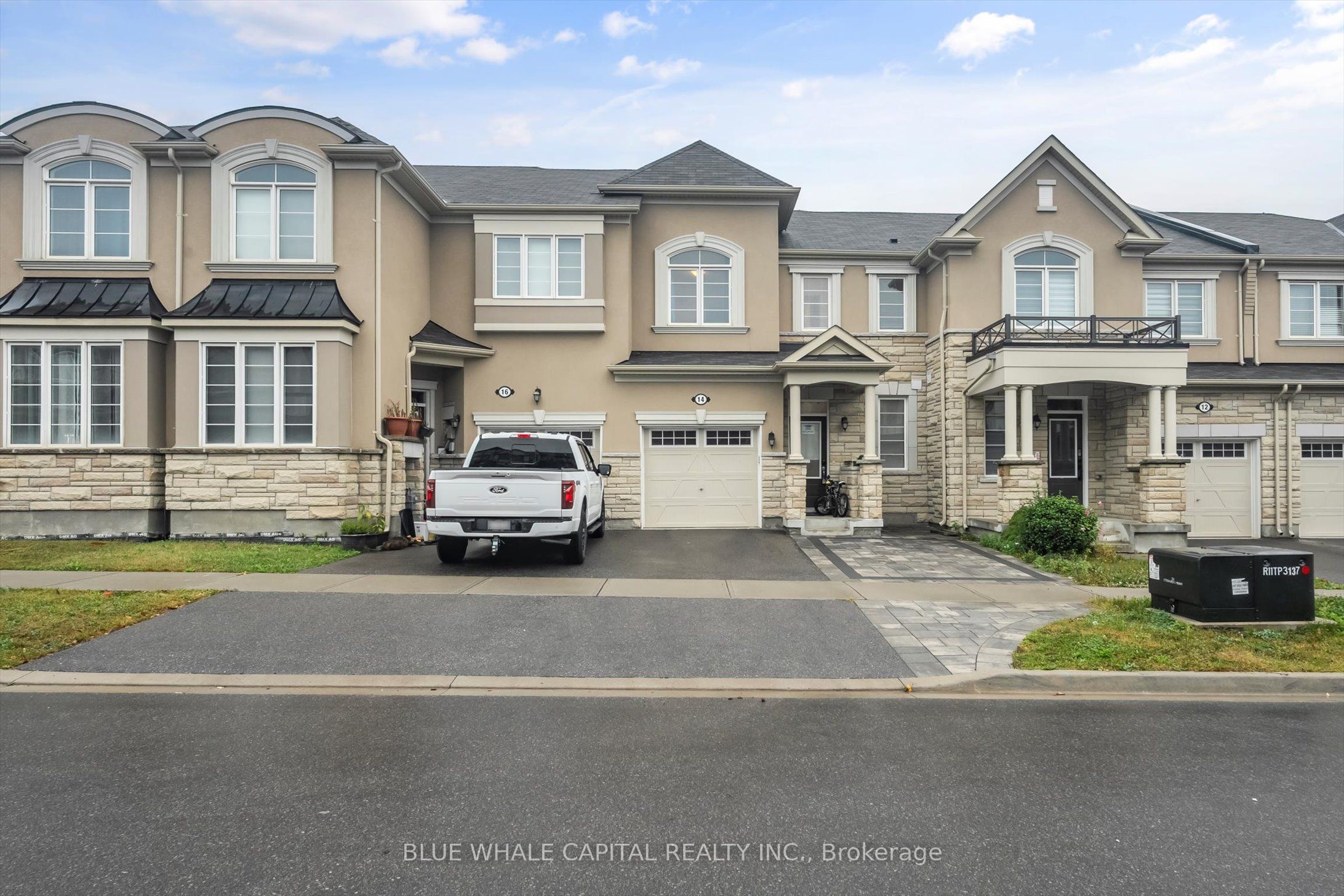 14 Ness Drive, Richmond Hill, ON L4S 0J9