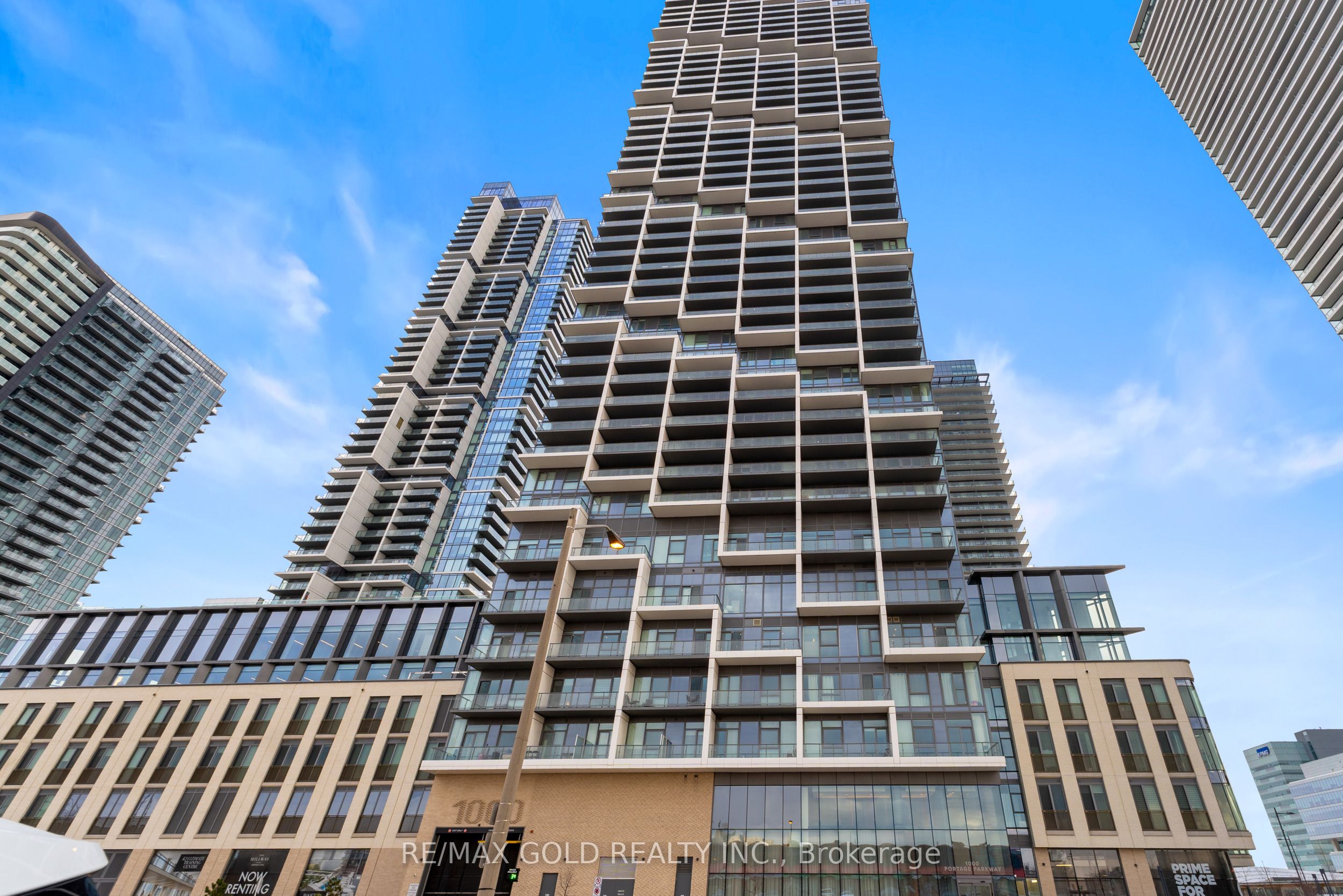 1000 Portage Parkway 502, Vaughan, ON L4K 0L1 photo 4