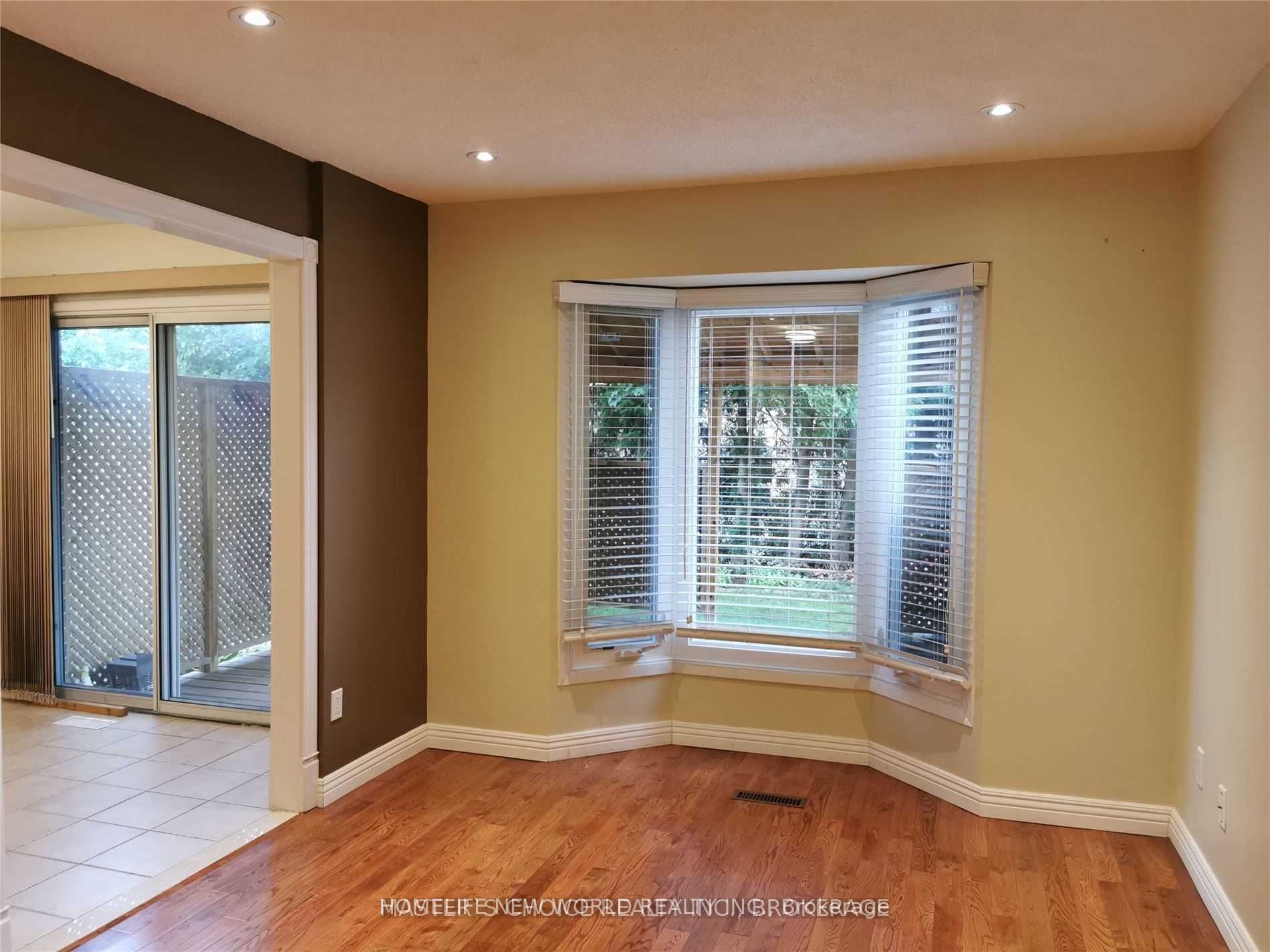 209 Winding Lane, Vaughan, ON L4J 5J6 photo 5