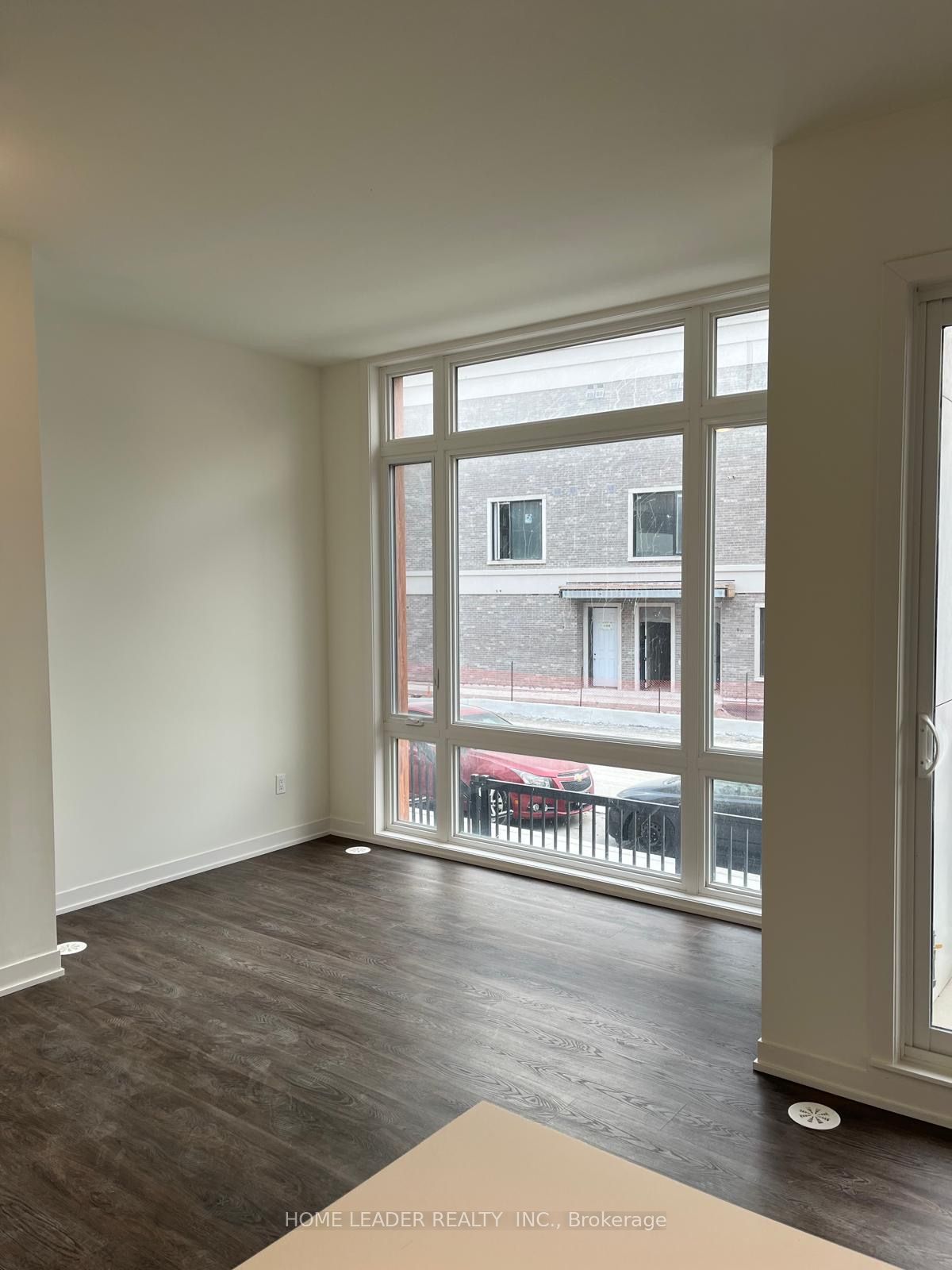 10 David eyer Road 1209, Richmond Hill, ON L4S 0N1 photo 5