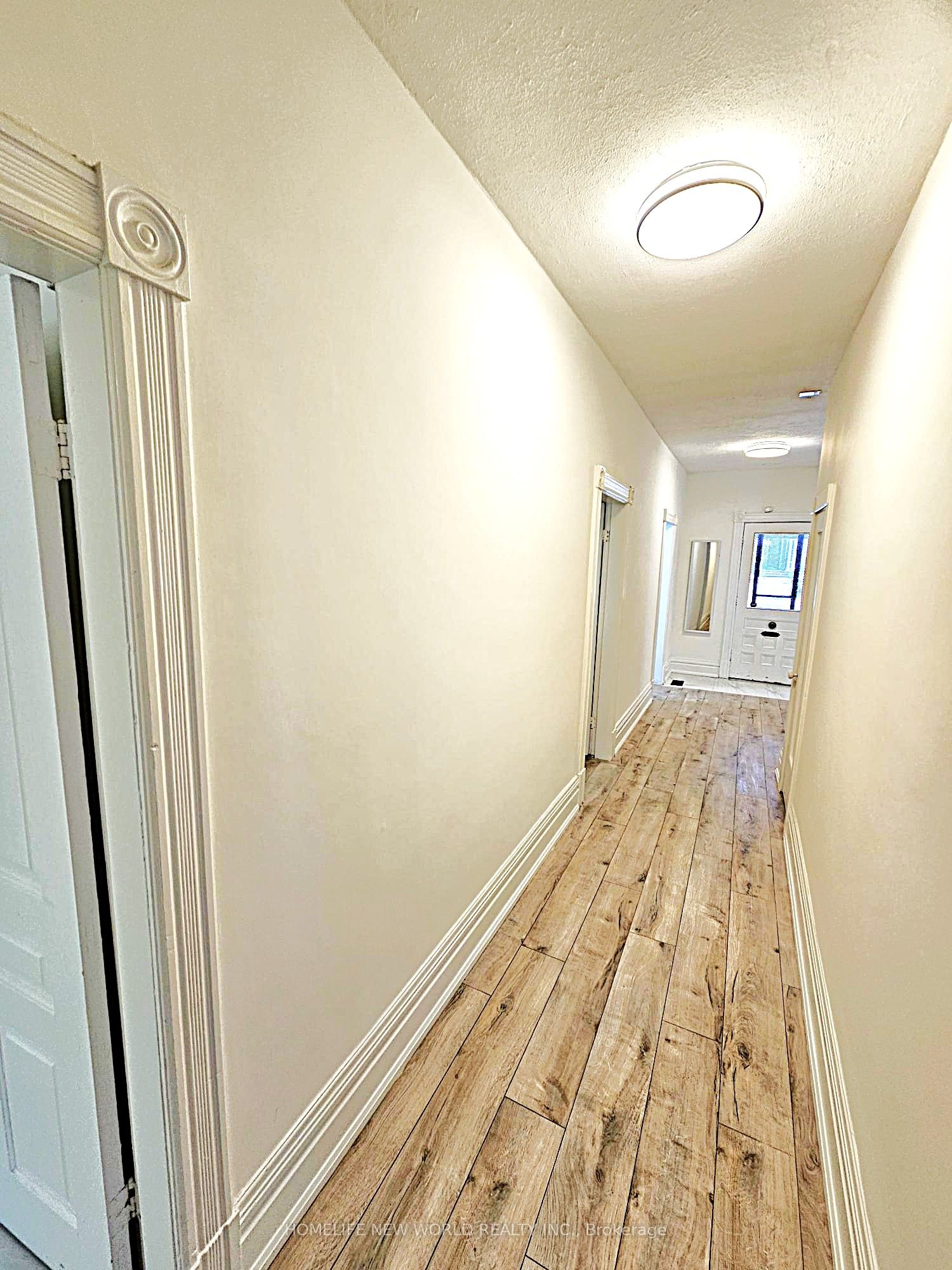 184 Prospect Street, Newmarket, ON L3Y 3T6 photo 3