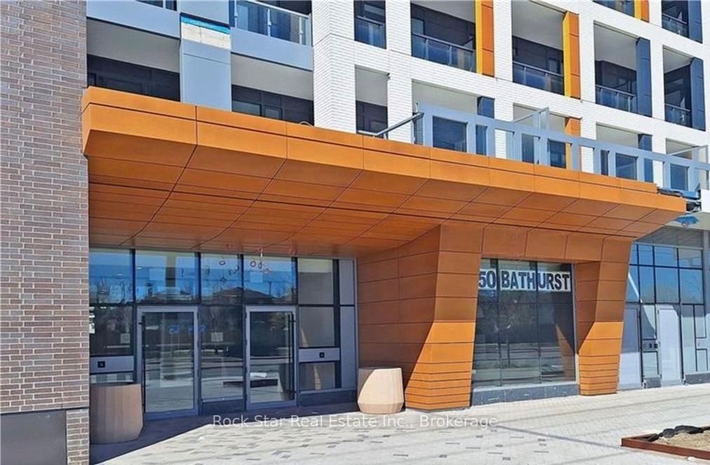 7950 Bathurst Street 629, Vaughan, ON L4J 0L4 photo 2