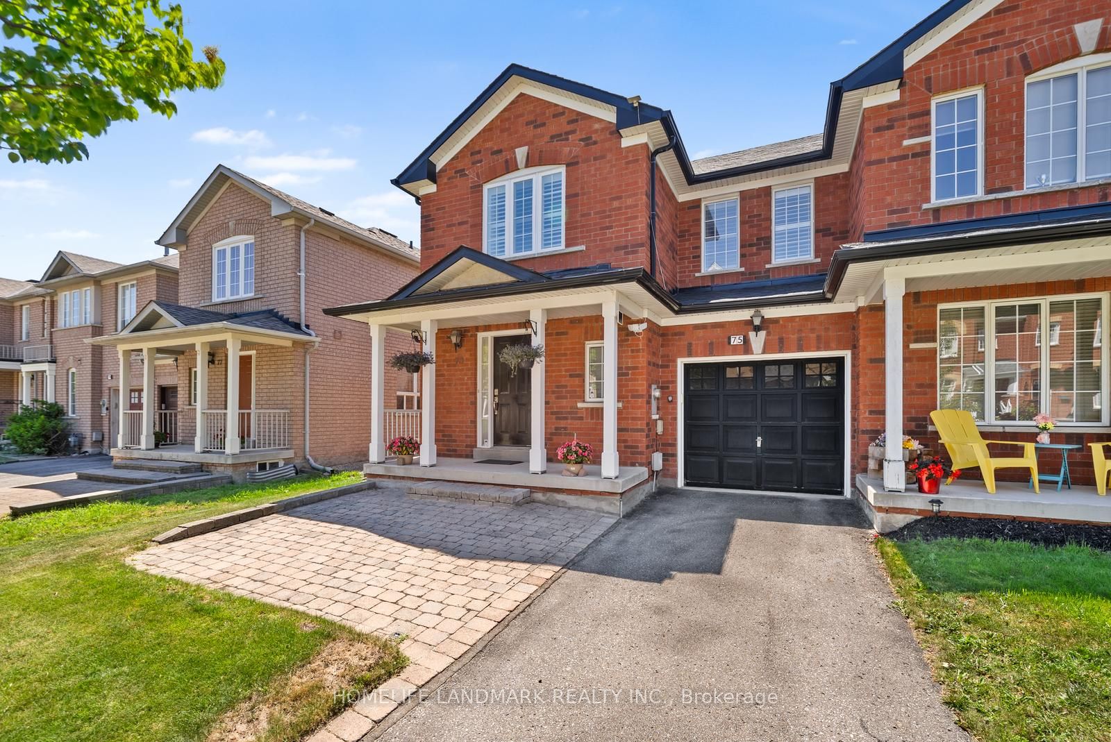 75 Bassett Avenue, Richmond Hill, ON L4B 4J9 photo 2