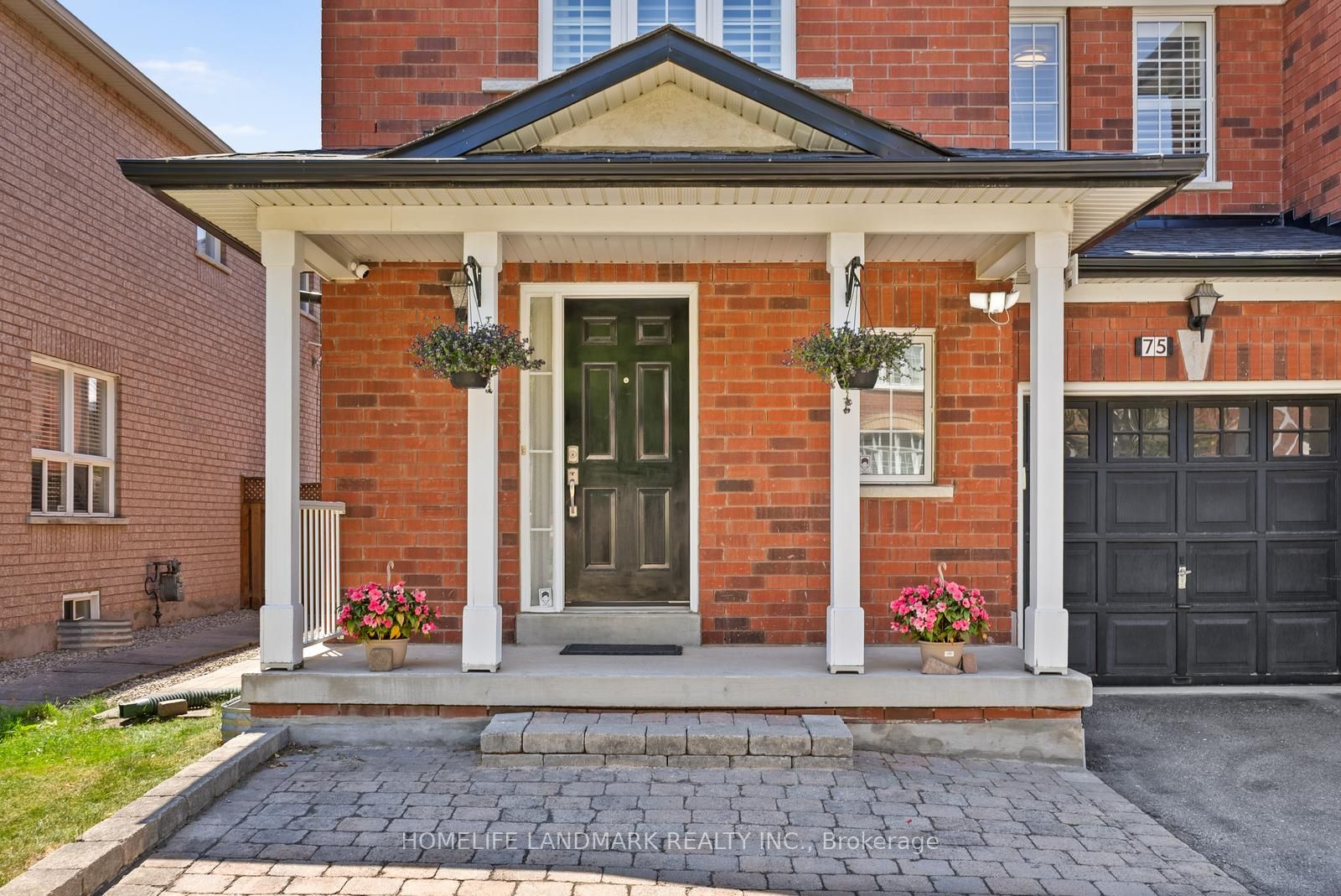 75 Bassett Avenue, Richmond Hill, ON L4B 4J9 photo 3