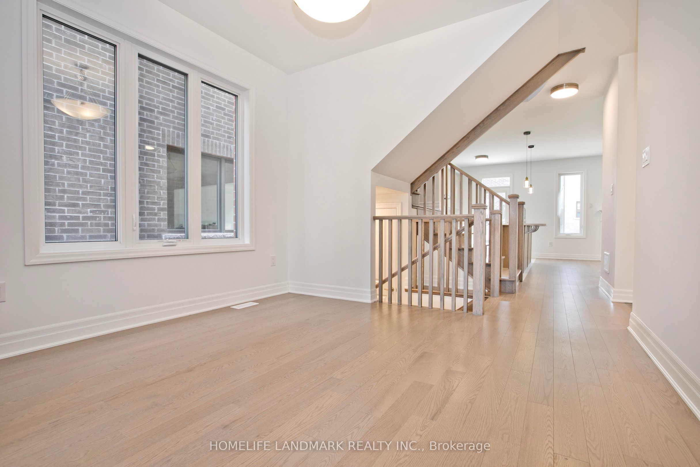 49 Brock Meadow Crescent, Markham, ON L6C 1L2 photo 4