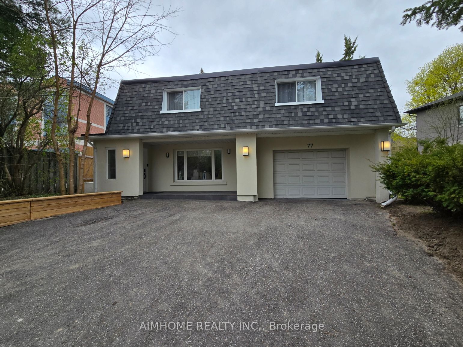 77 Sunset Beach Road, Richmond Hill, ON L4E 3G7