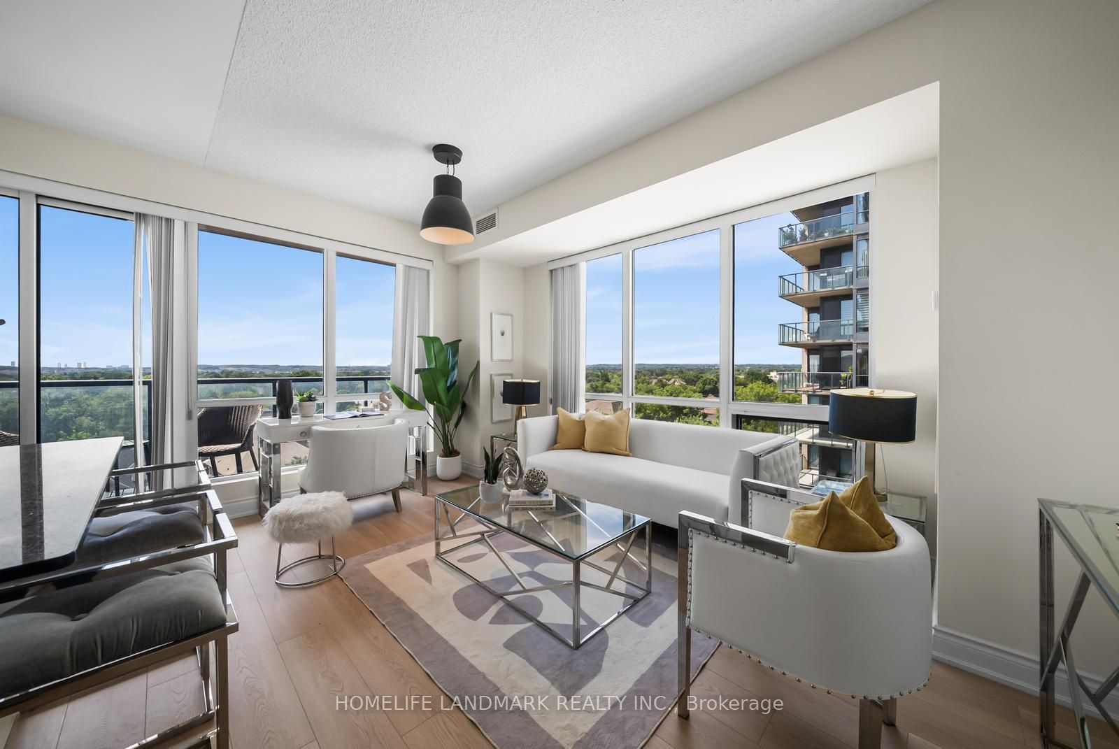 9088 Yonge Street 702A, Richmond Hill, ON L4C 0Y6 photo 4