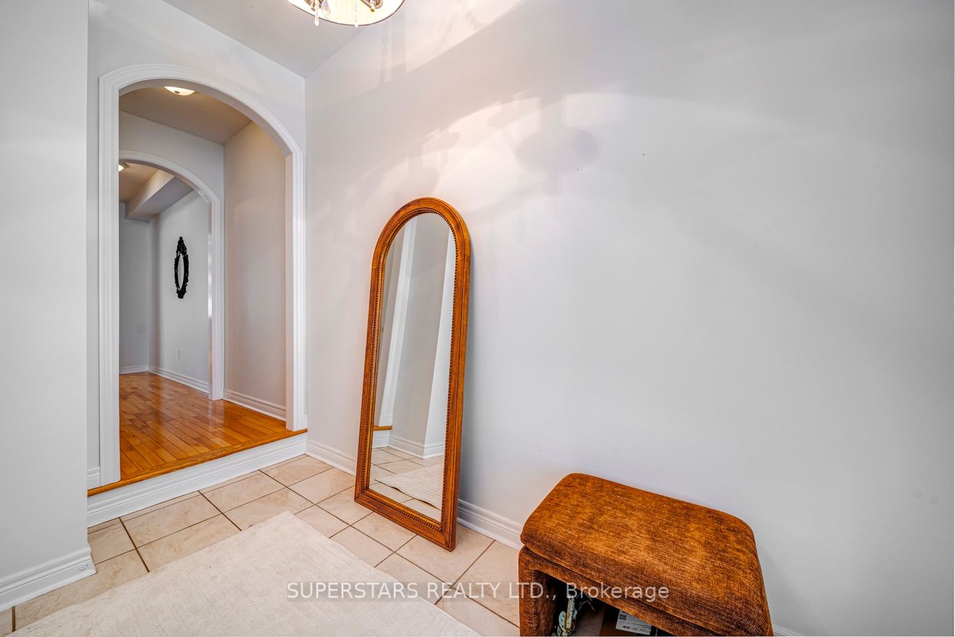 280 Paradelle Drive 4, Richmond Hill, ON L4E 0C9 photo 3