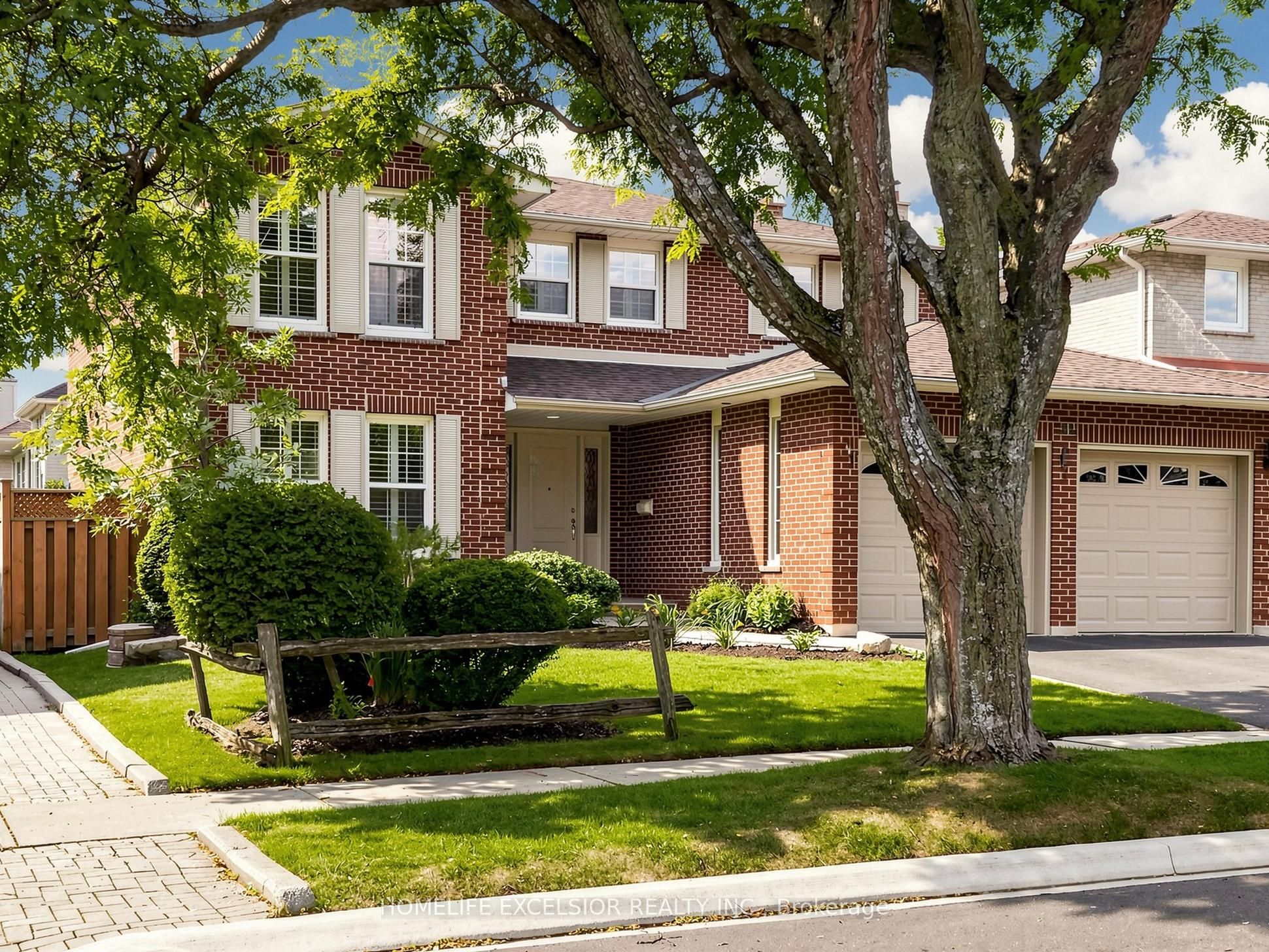 17 Black Cherry Drive, Markham, ON L3P 4L6 photo 3