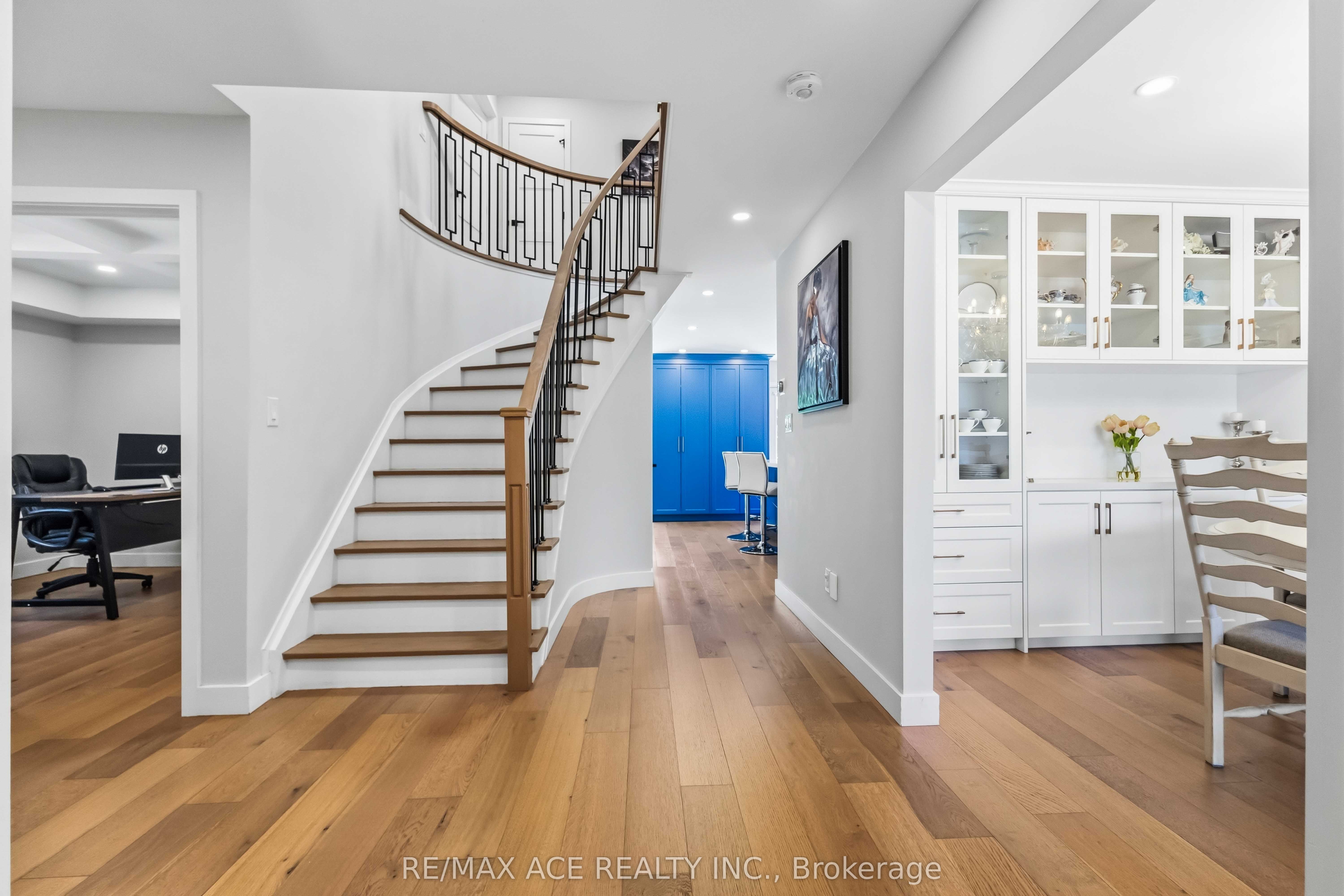 19 Barker Court, Markham, ON L3P 3X9 photo 5