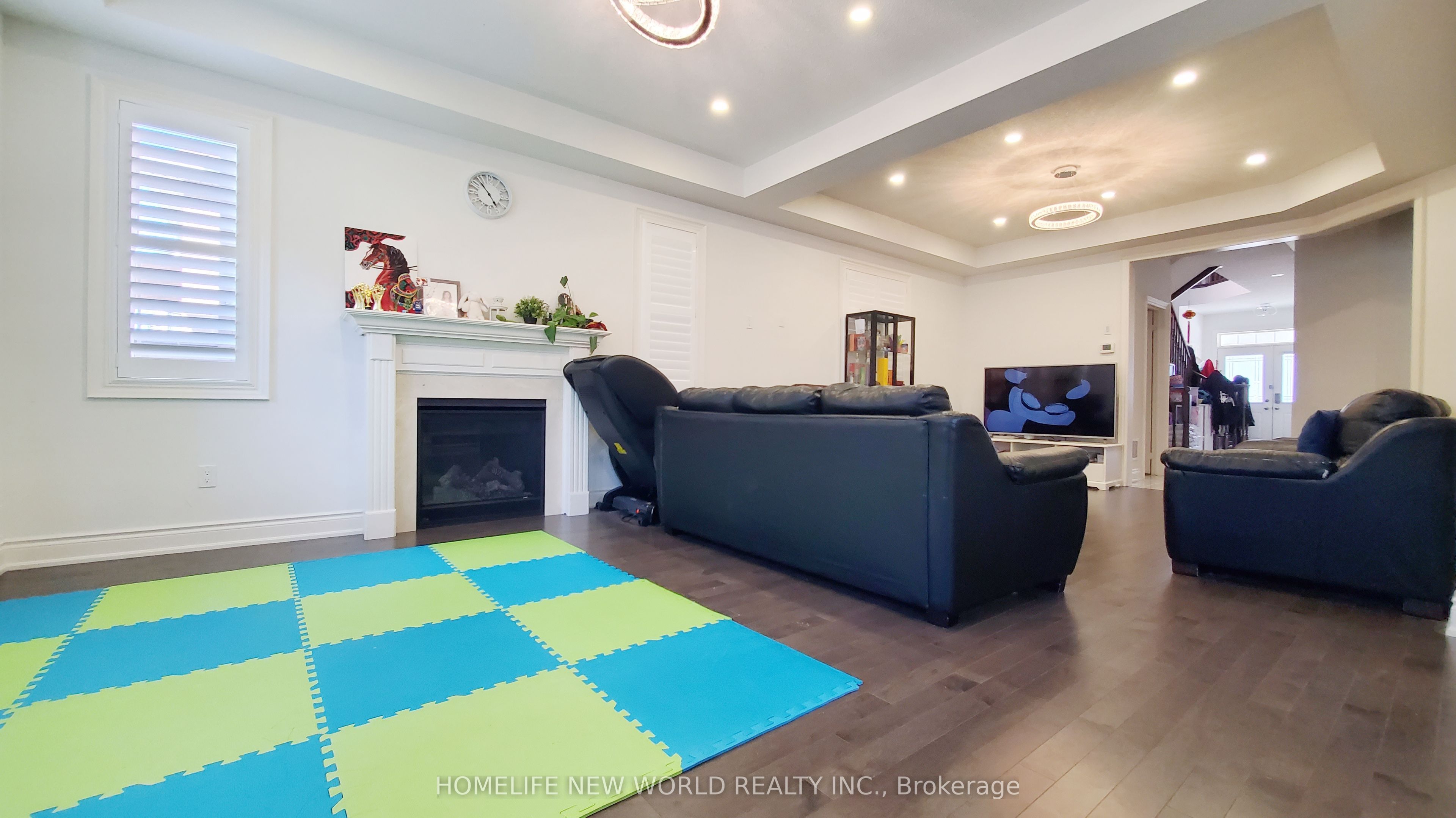 28 Fallharvest Way, Whitchurch-Stouffville, ON L4A 4V8 photo 5