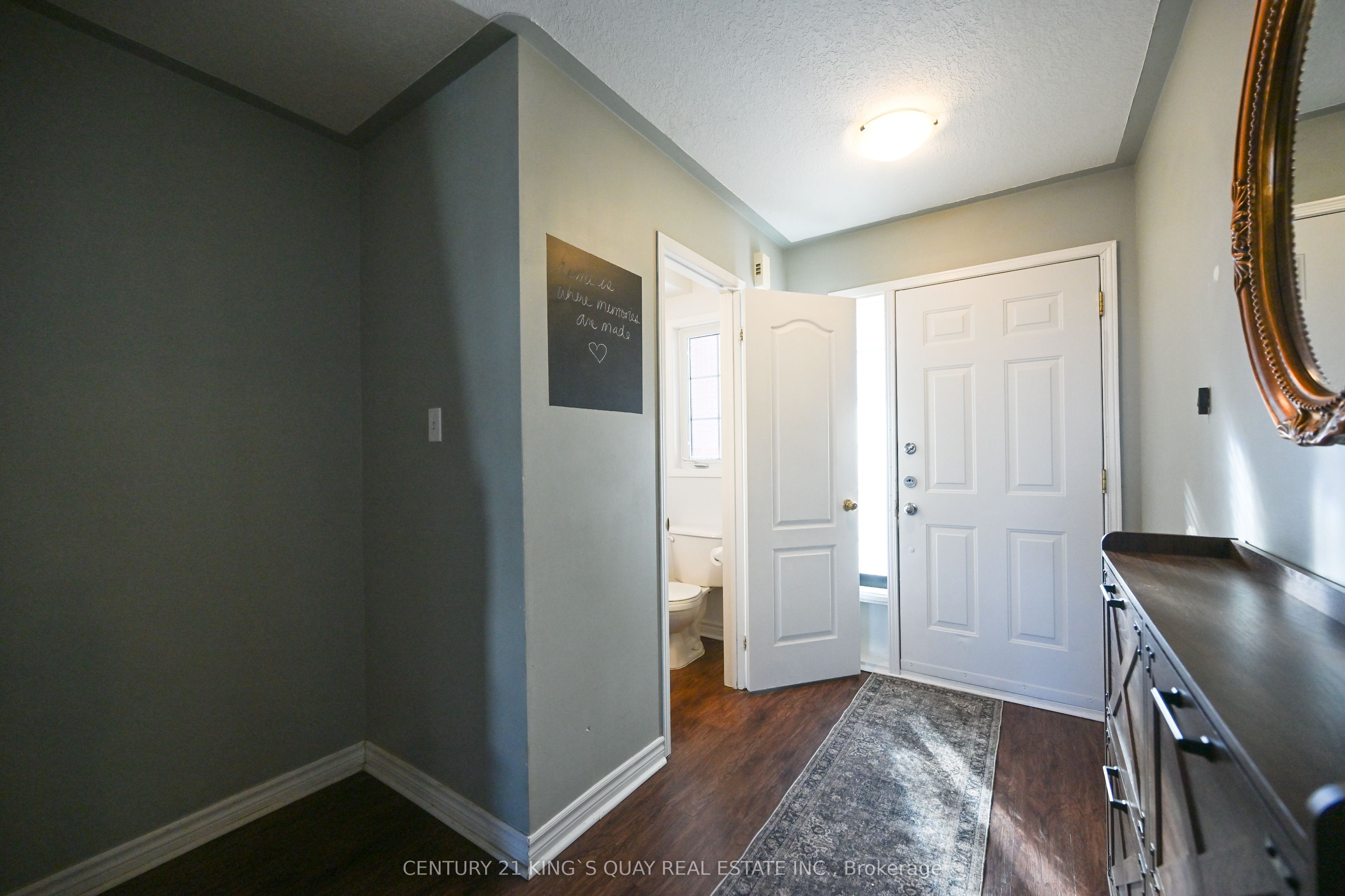 50 Crittenden Drive, Georgina, ON L4P 4E4 photo 2