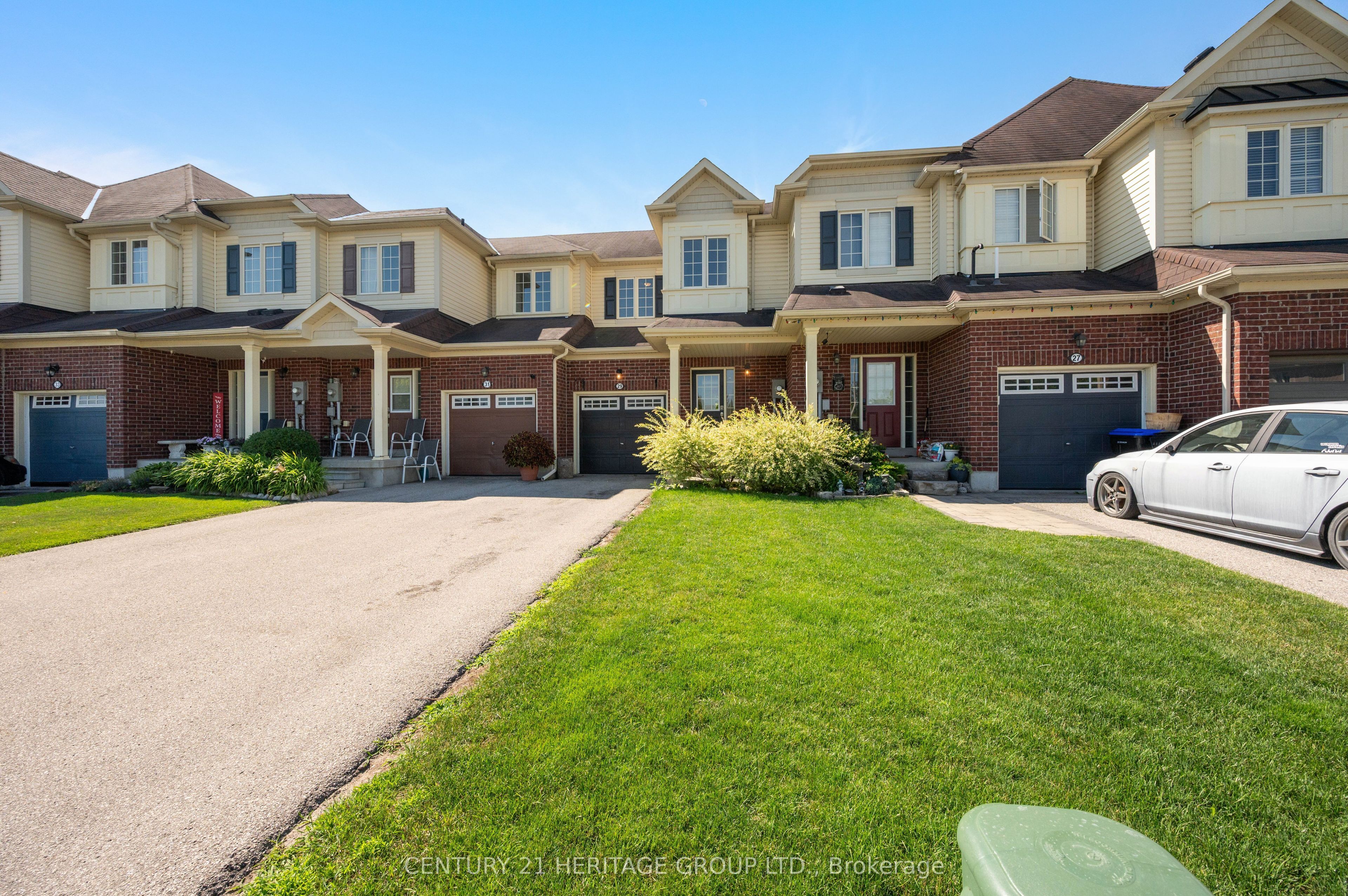 29 Ruthven Crescent, New Tecumseth, ON L9R 0A5