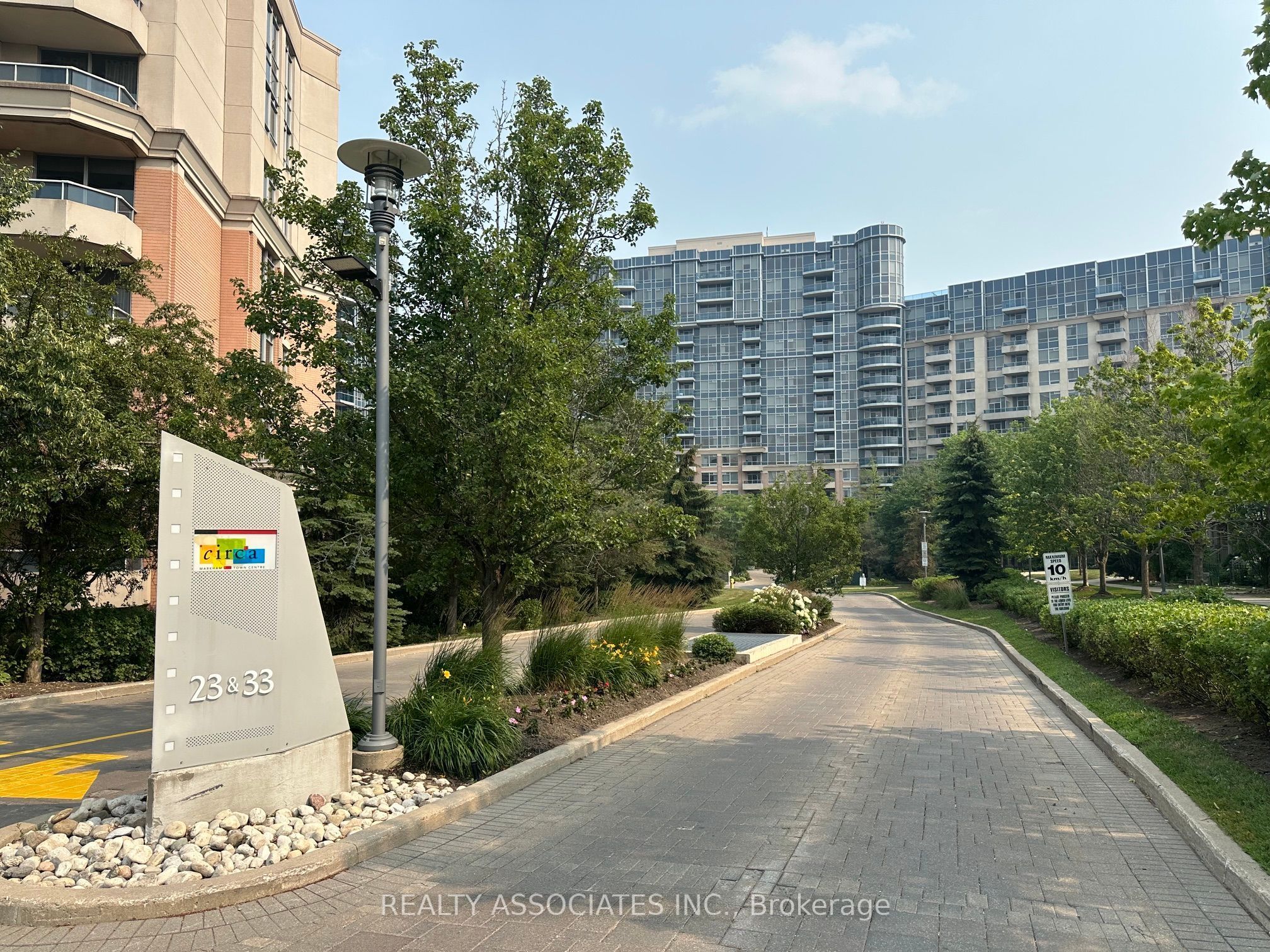 23 Cox Boulevard 181, Markham, ON L3R 4G1