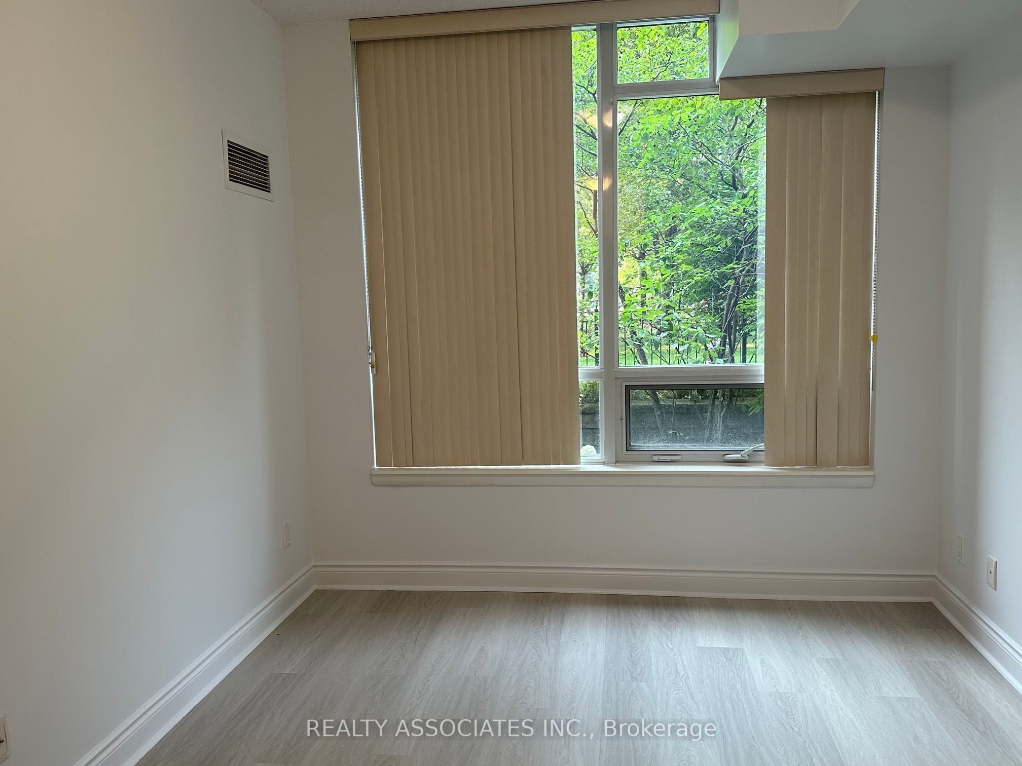 23 Cox Boulevard 181, Markham, ON L3R 4G1 photo 4