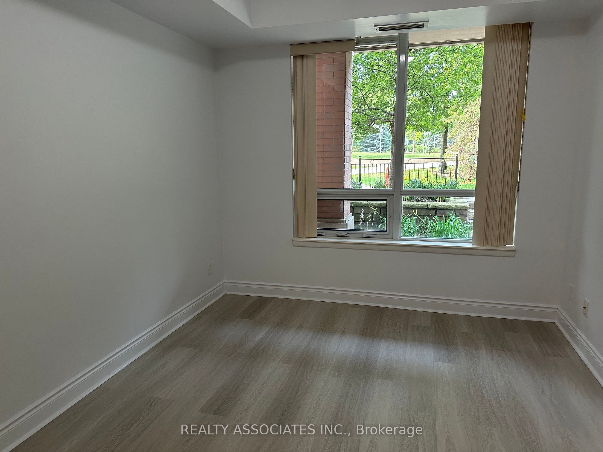 23 Cox Boulevard 181, Markham, ON L3R 4G1 photo 5