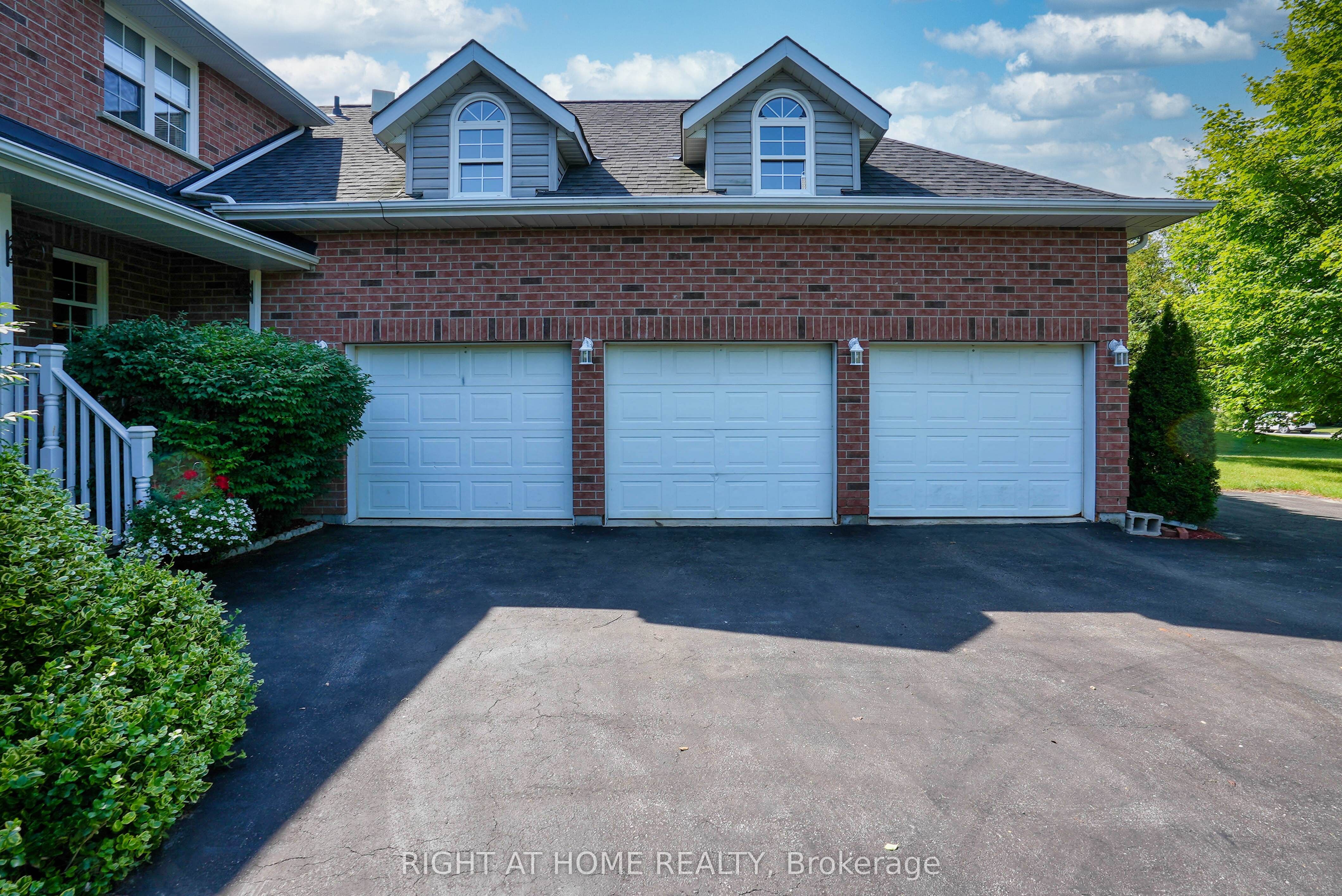 11 Trainor Court, King, ON L0G 1N0 photo 5