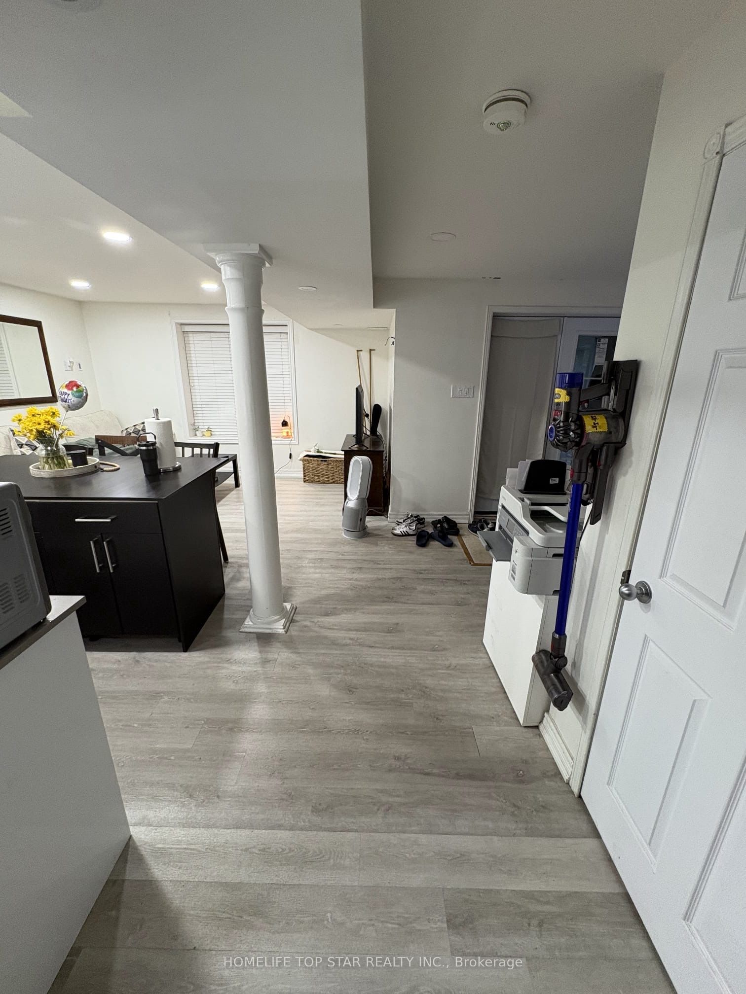 47 W Cooper Creek Court W Basement, Vaughan, ON L6A 2S4 photo 5