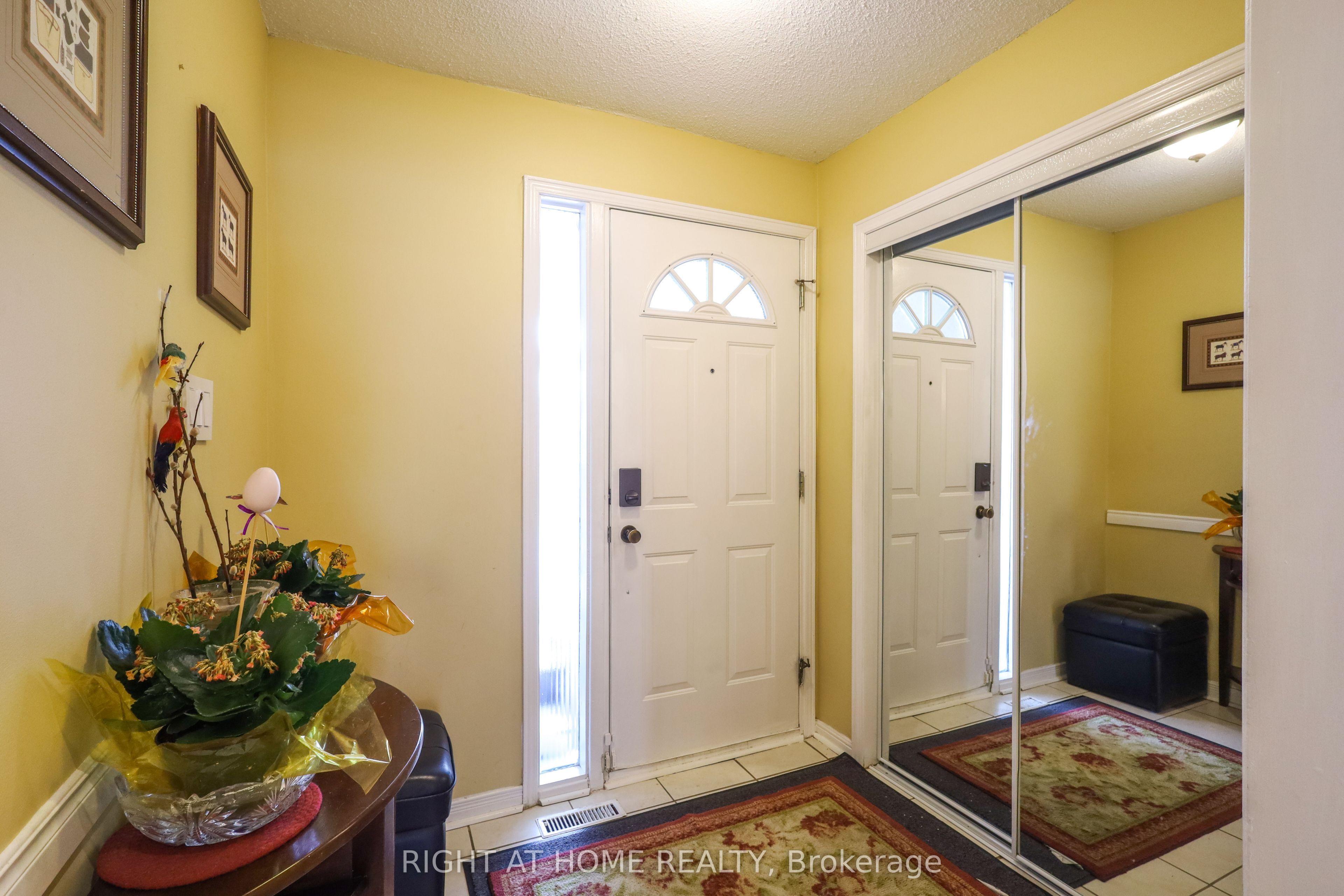 31 Stargell Crescent, Markham, ON L3P 4J7 photo 2