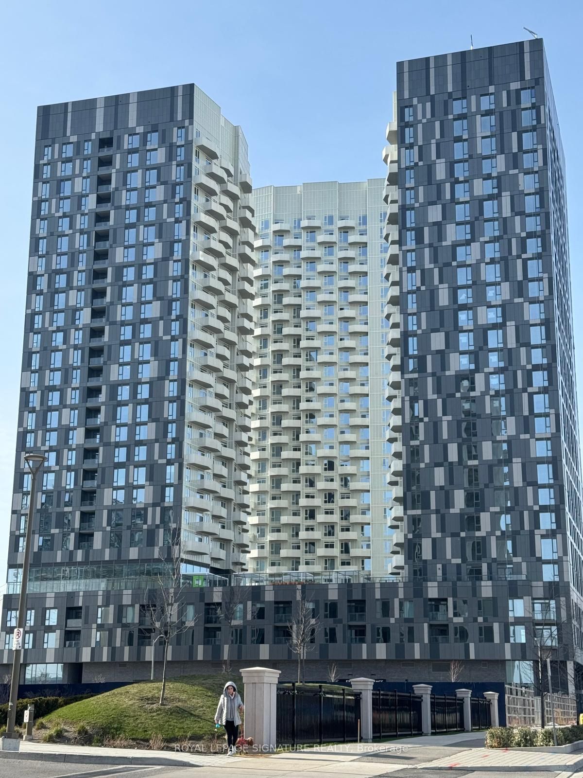 498 Caldari Road 2132, Vaughan, ON L4K 0R6