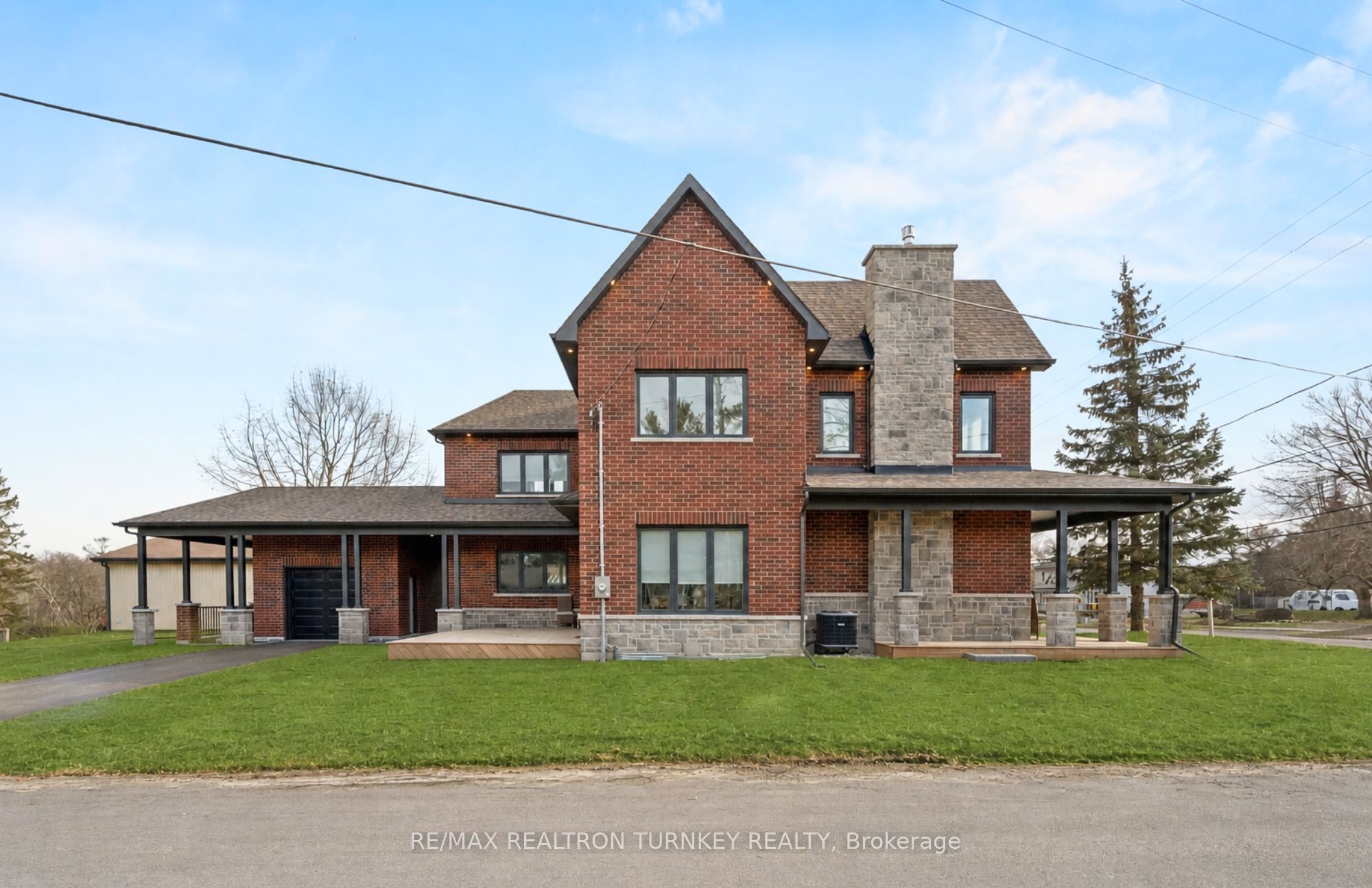 271 Main Street N, Uxbridge, ON L9P 1R9 photo 3