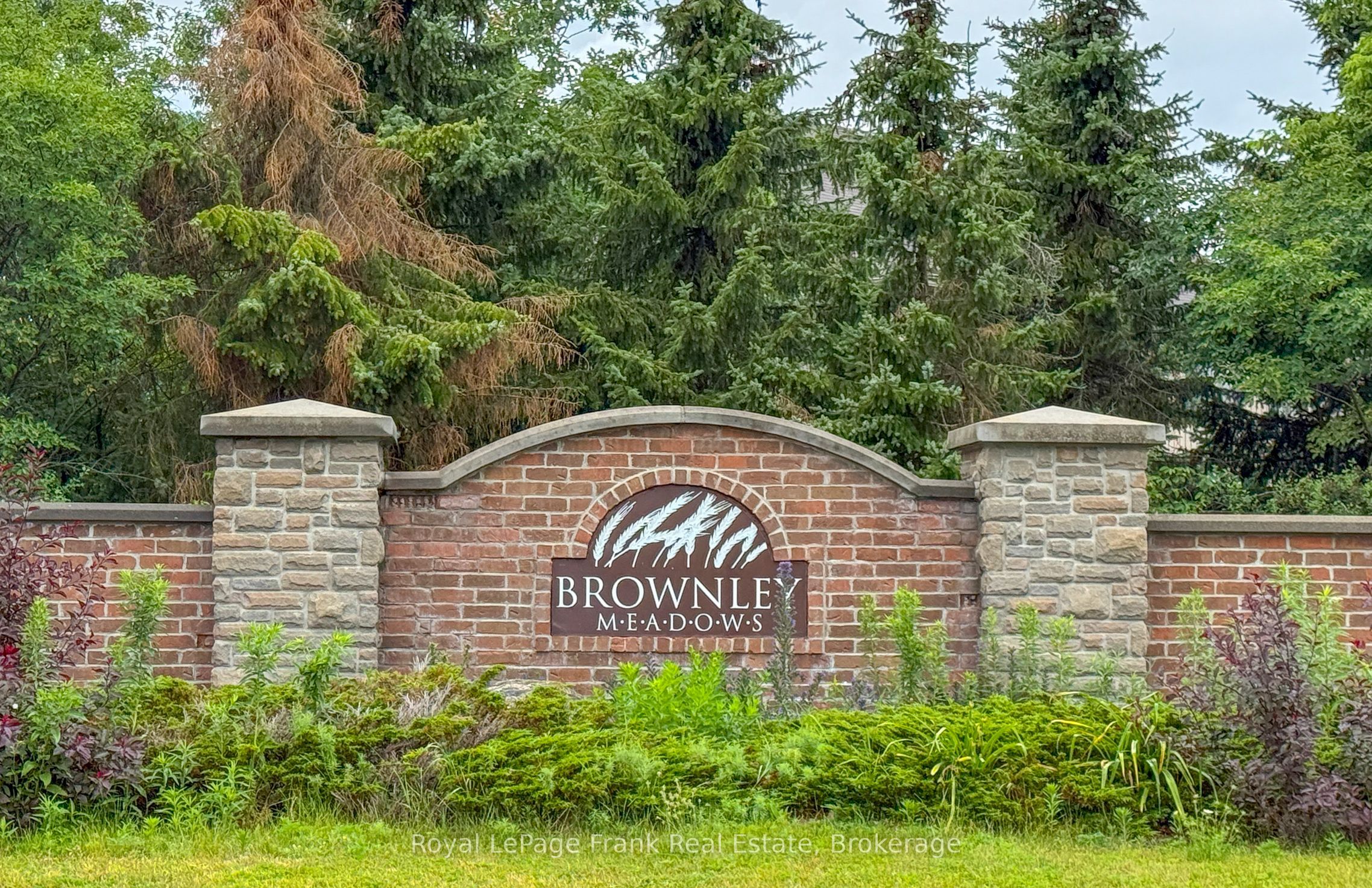 80 Mike Hart Drive, Essa, ON L0M 1B6 photo 2