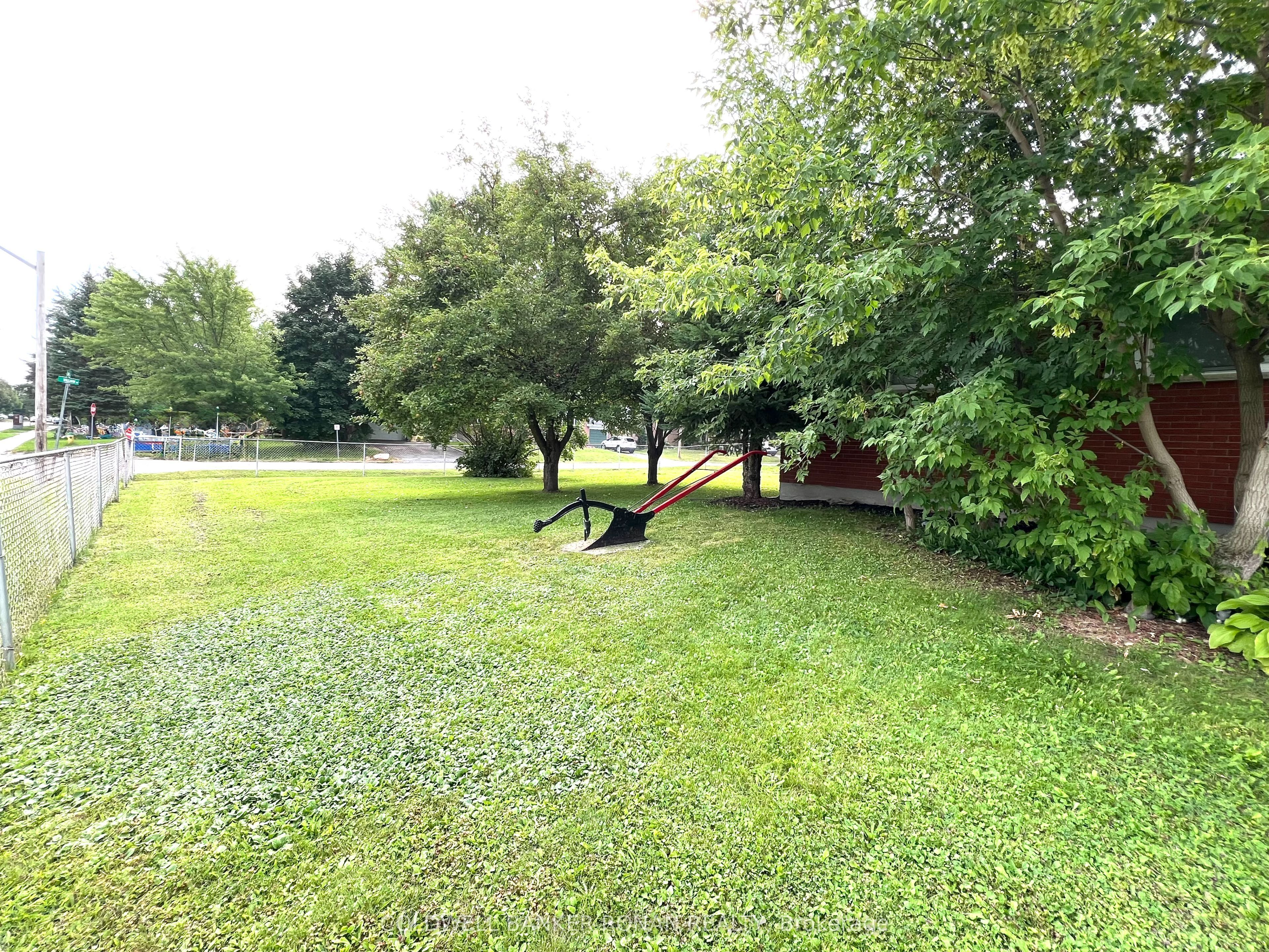 5 Oak Street, New Tecumseth, ON L9R 1M9 photo 3