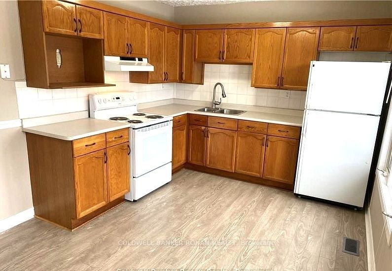 5 Oak Street, New Tecumseth, ON L9R 1M9 photo 4