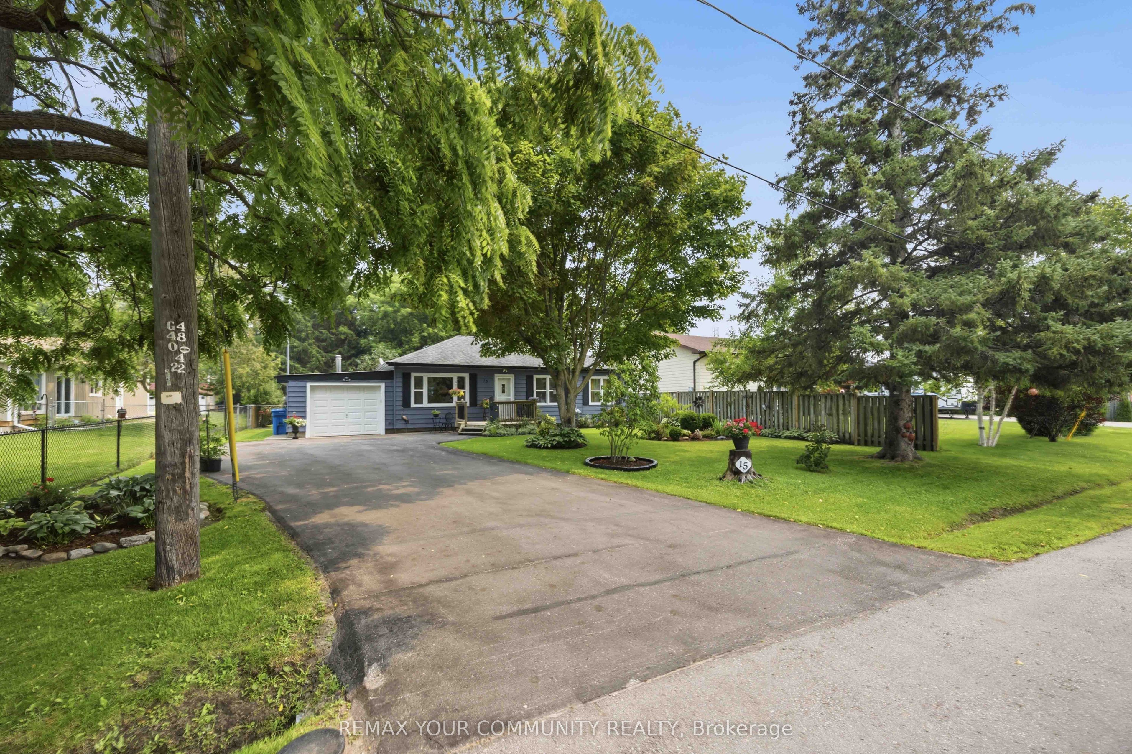 15 Georgina Street, Georgina, ON L0E 1R0 photo 3