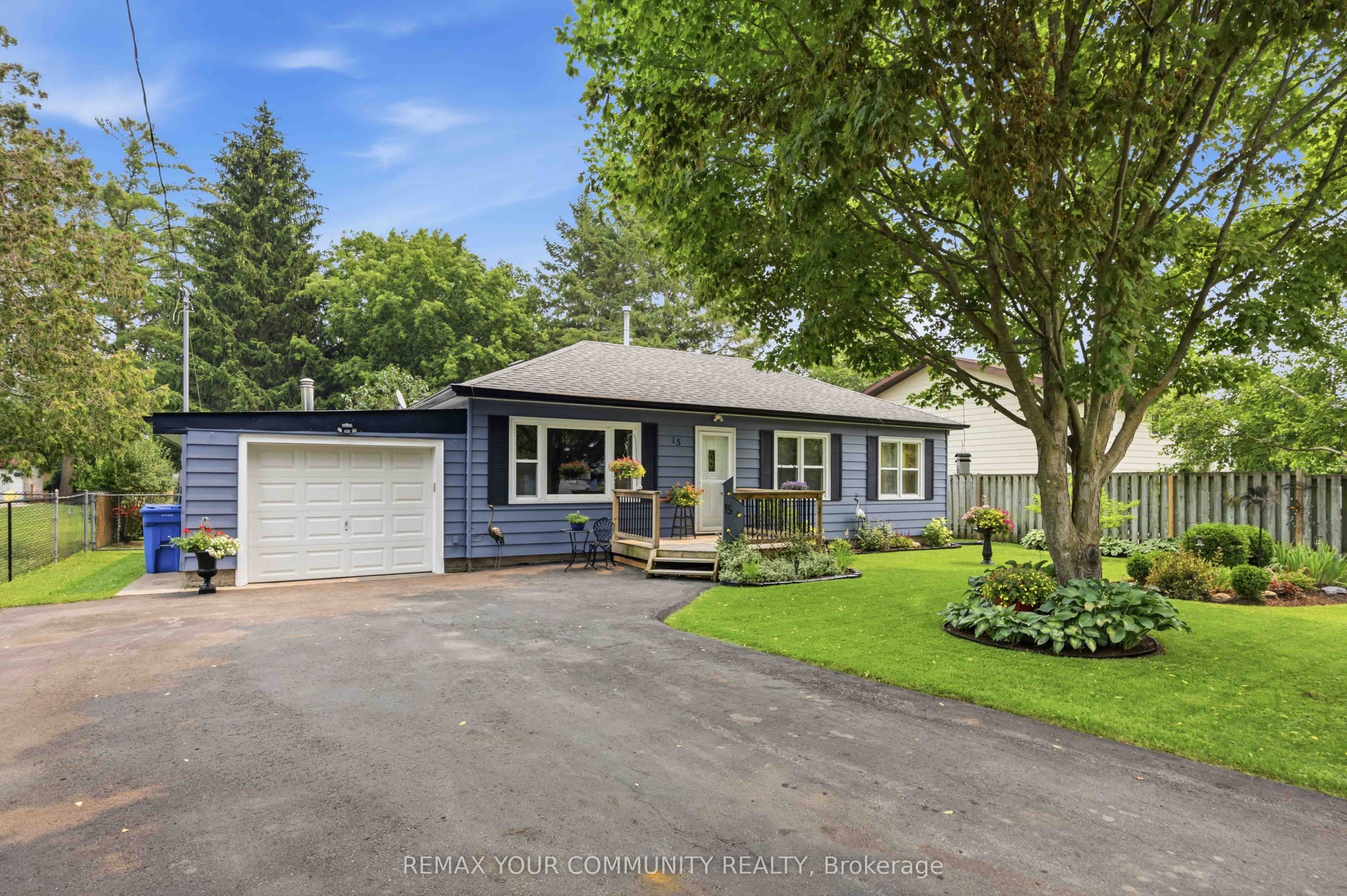 15 Georgina Street, Georgina, ON L0E 1R0 photo 5
