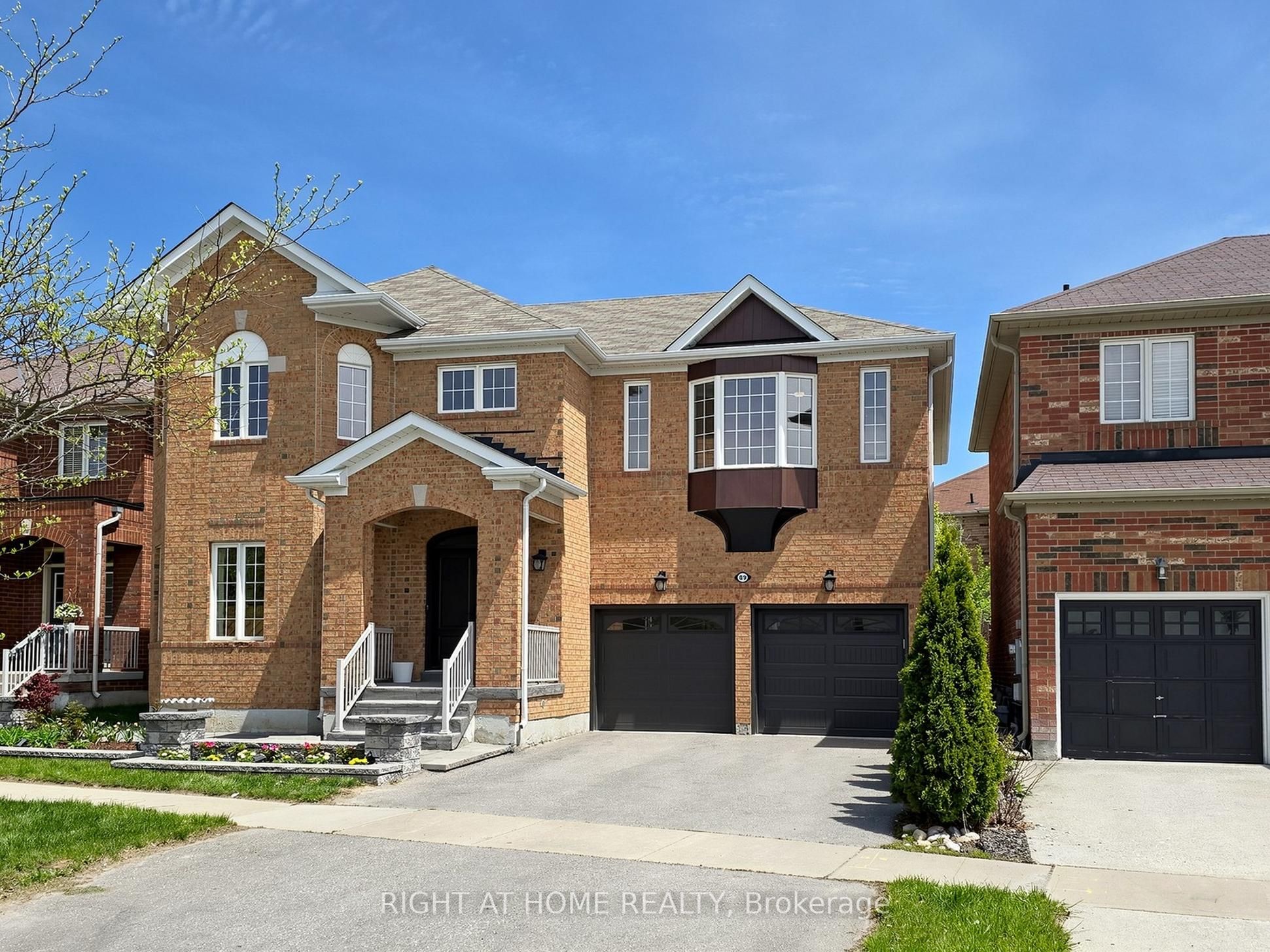 89 Greenwood Road, Whitchurch-Stouffville, ON L4A 0N8 photo 2