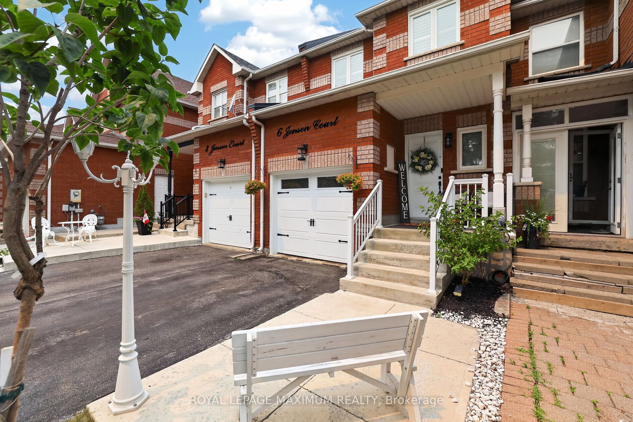 6 Jensen Court, Vaughan, ON L6A 2T6 photo 3