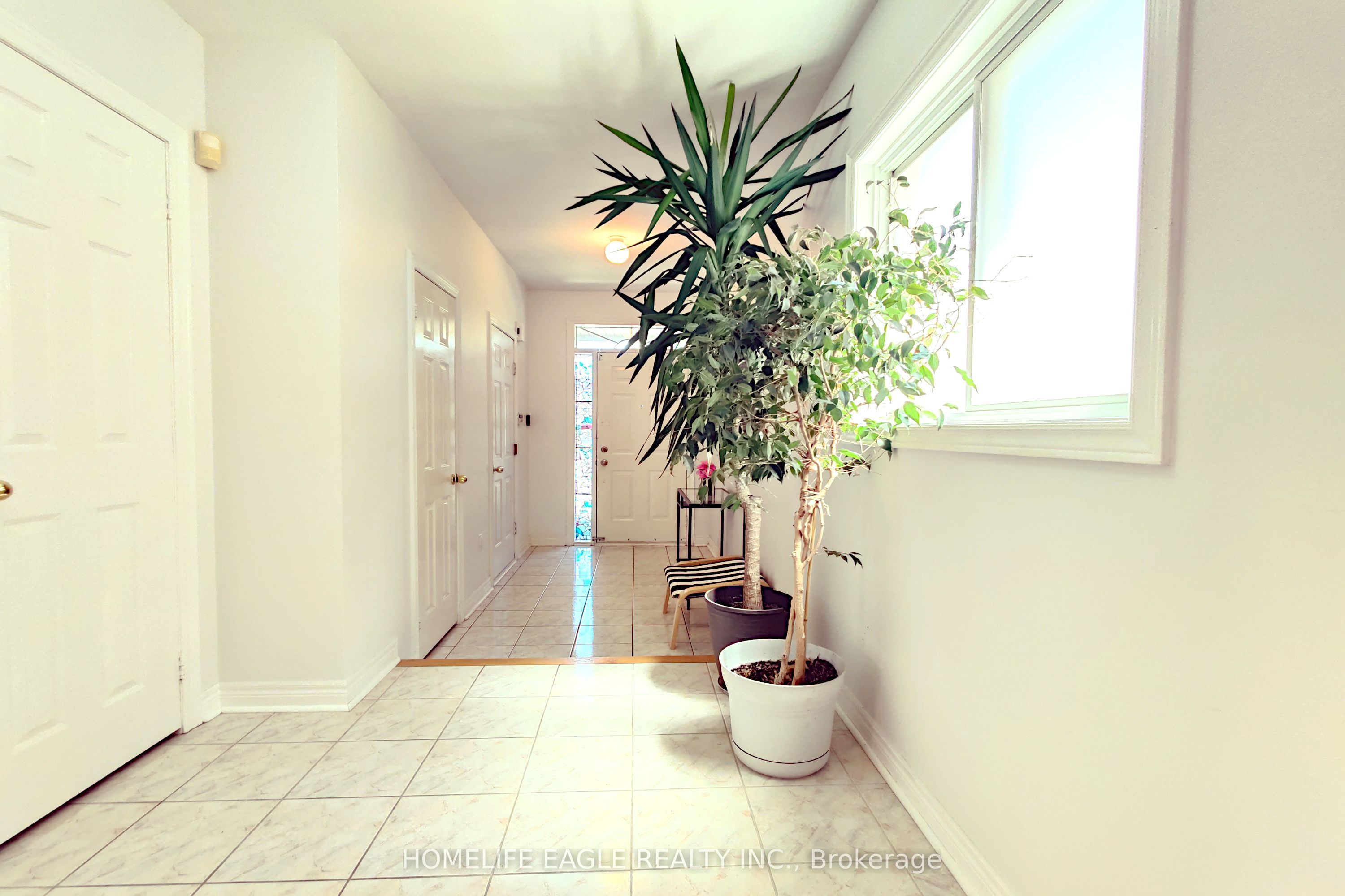 12 Indigo Street, Richmond Hill, ON L4S 1W2 photo 3