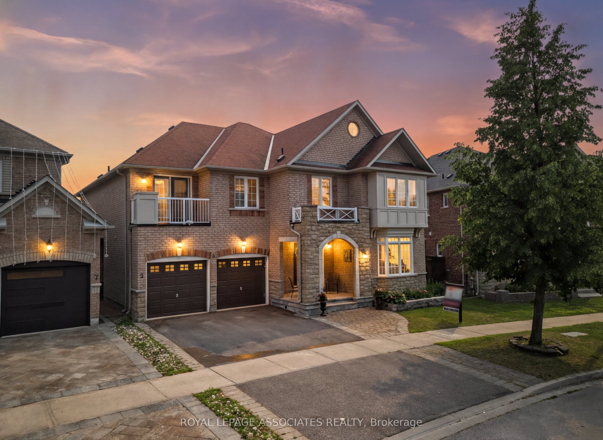 5 Mead Terrace, Markham, ON L6E 1E5