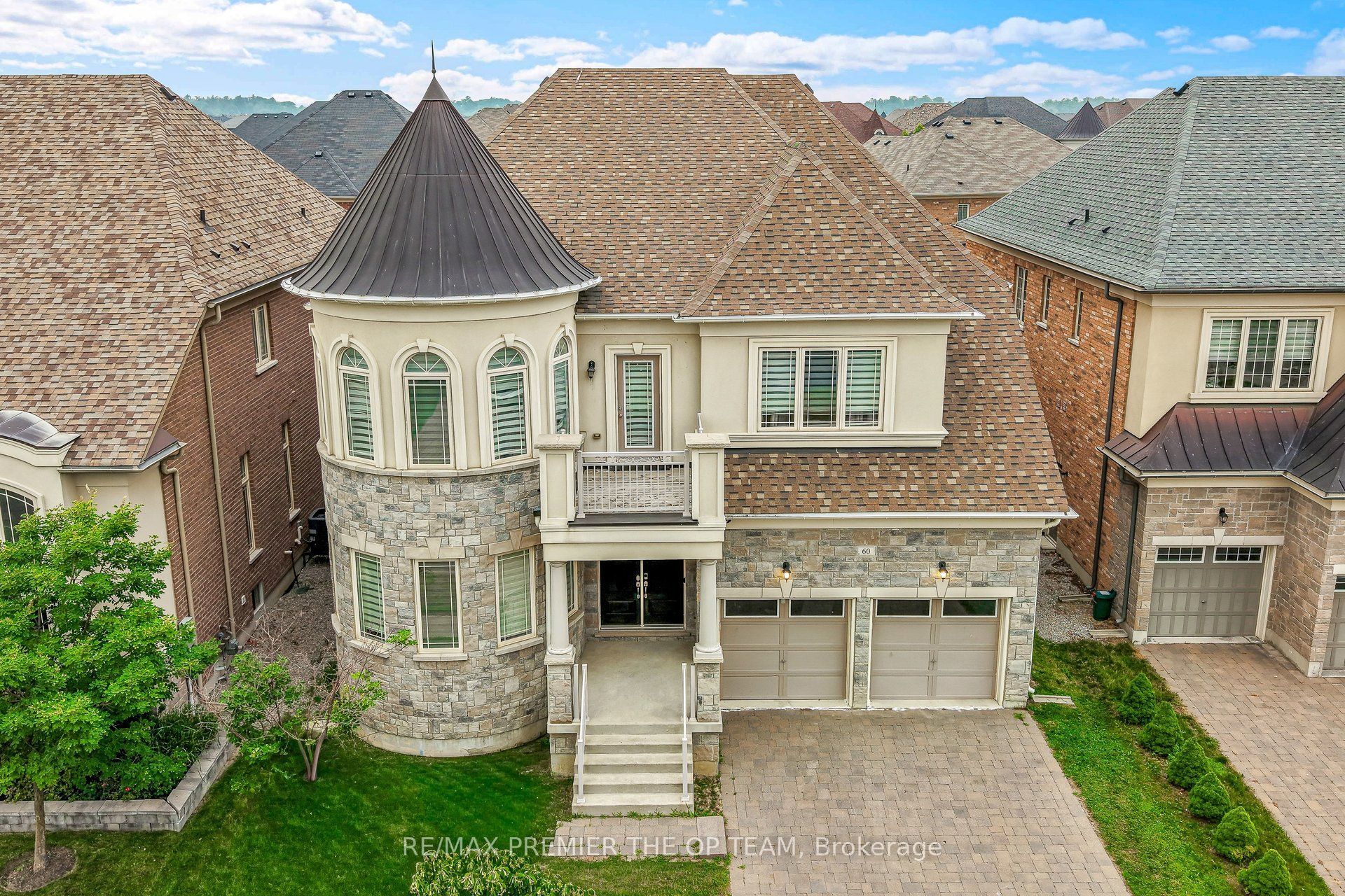60 Chesney Crescent Upper, Vaughan, ON L4H 4A5 photo 5