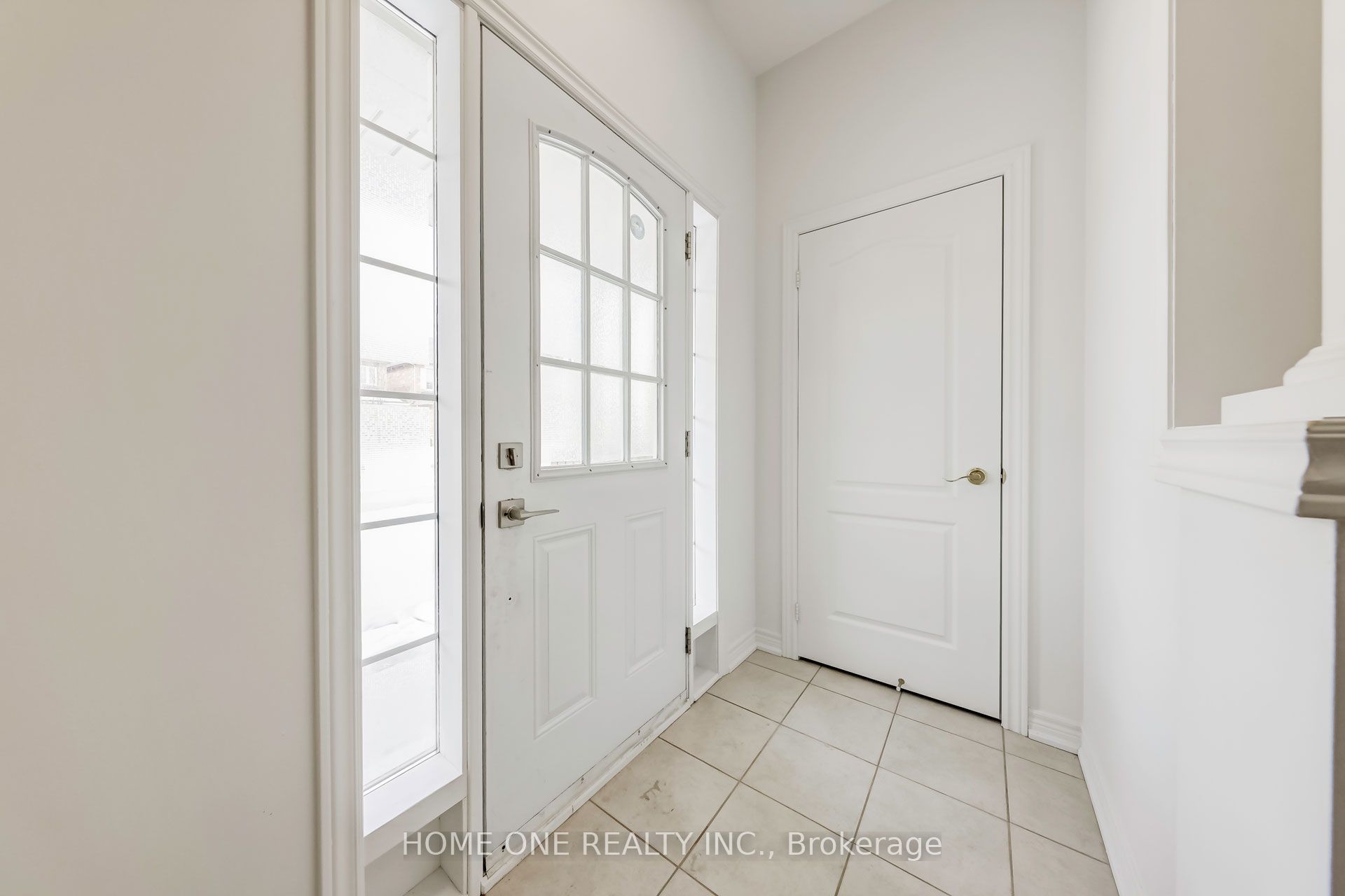 39 Silverado Hills Drive, Markham, ON L6C 0H2 photo 5