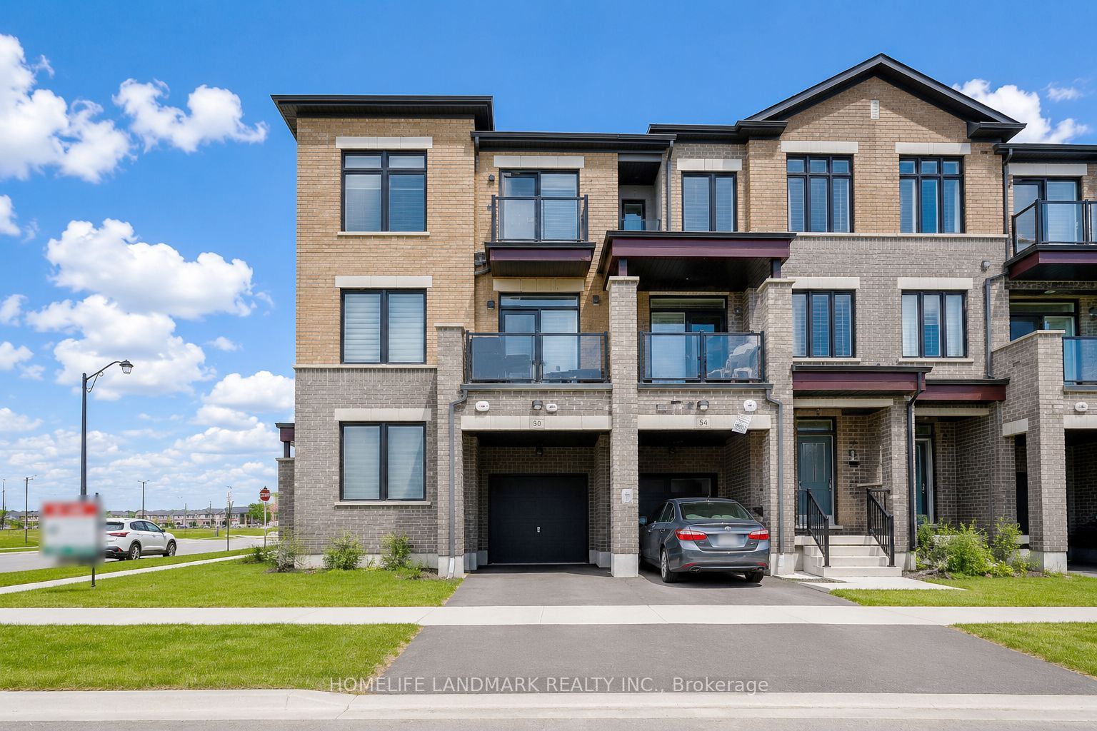 50 Thule Street, Vaughan, ON L4H 5L2 photo 2