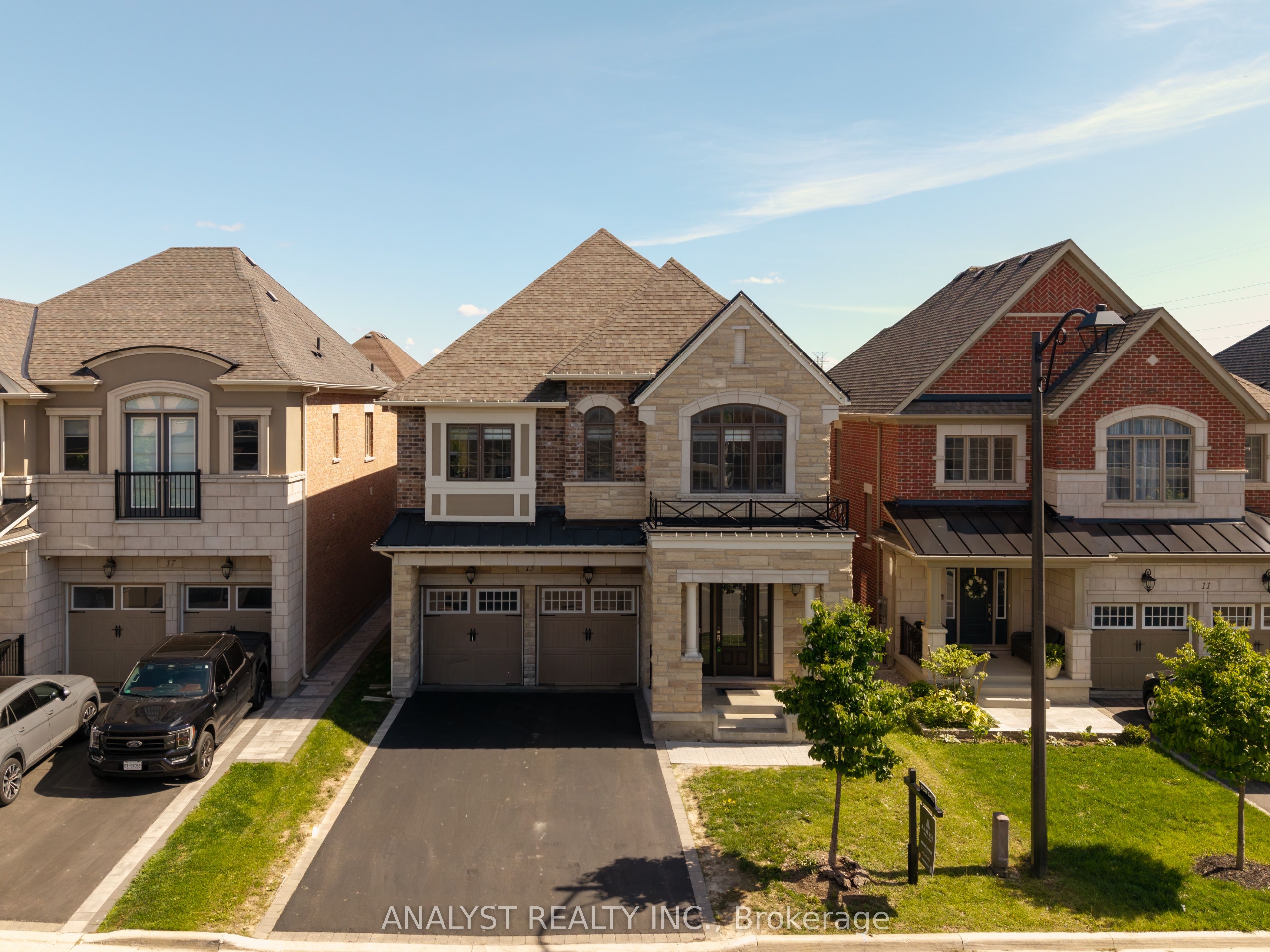 15 Streamside Street, Vaughan, ON L4H 4V3 photo 4